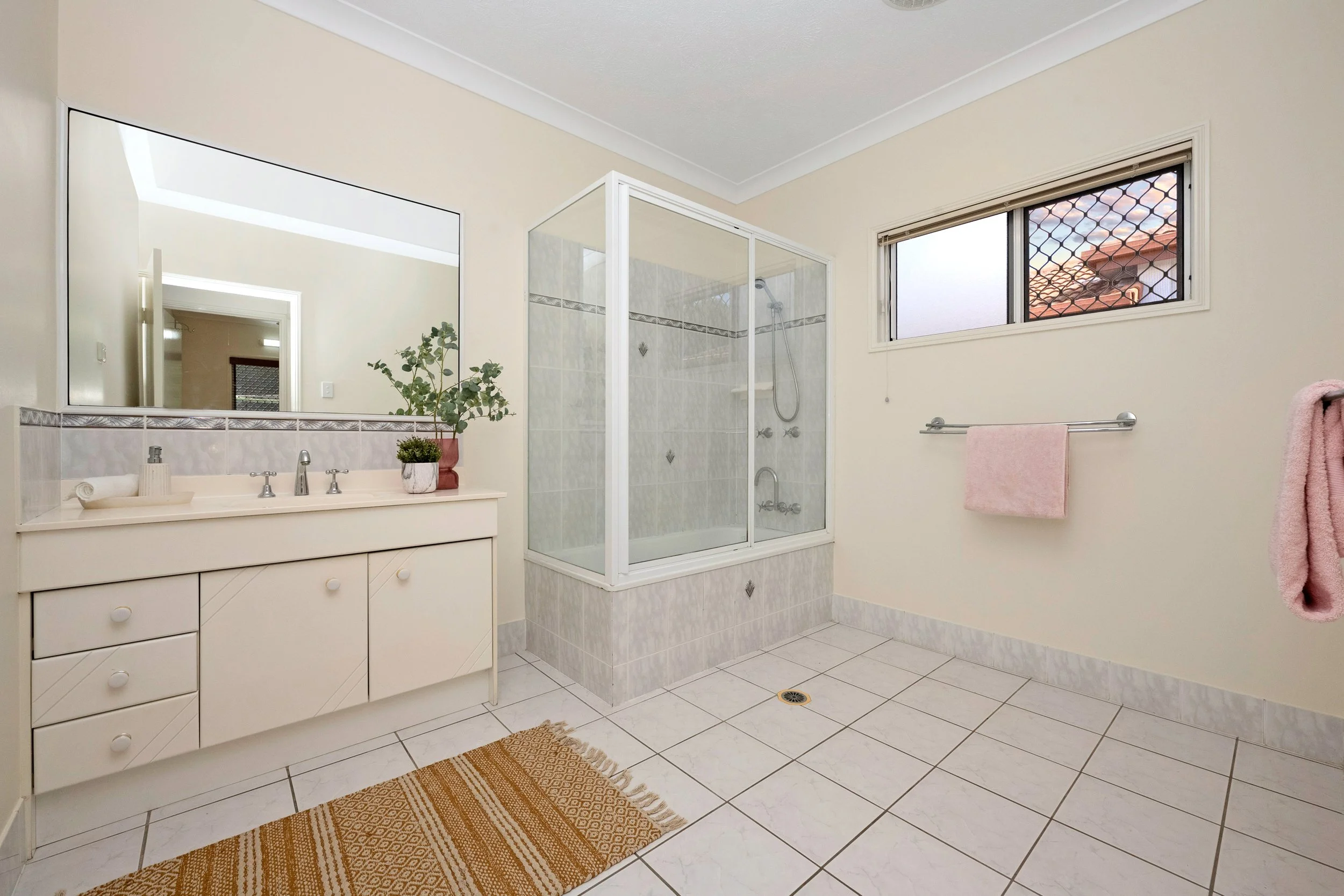 28 Boronia8.jpg