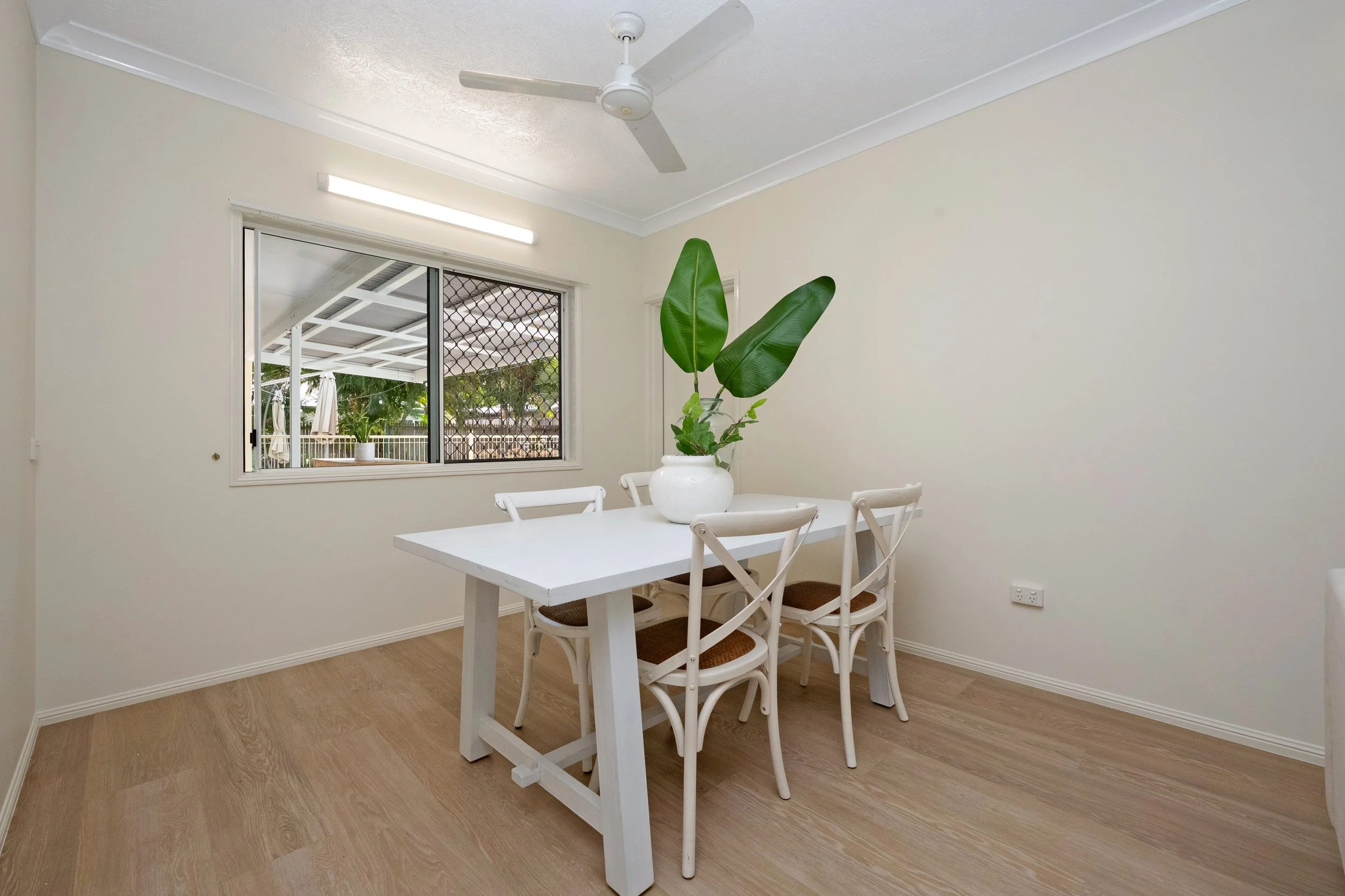 28 Boronia26.jpg