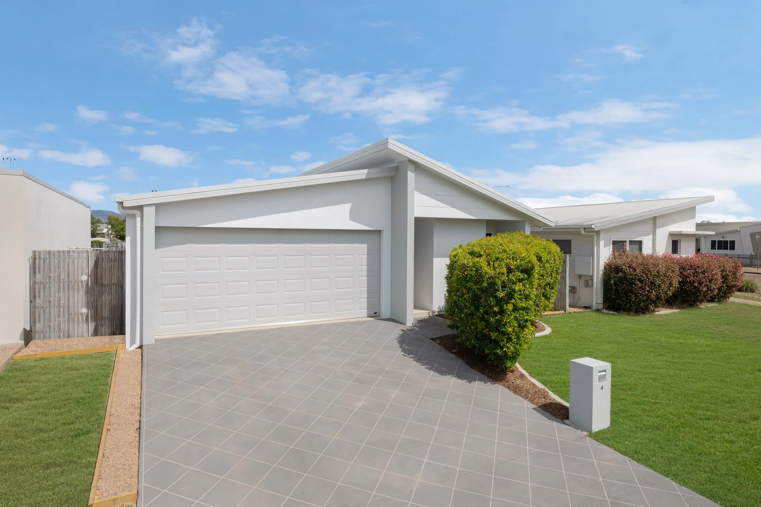 4 Songlark Street, Bohle Plains, Qld 4817