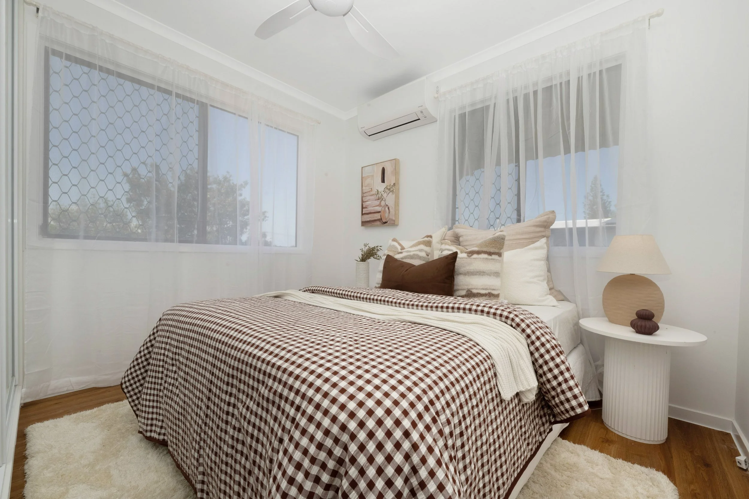 28 Rundle8.jpg