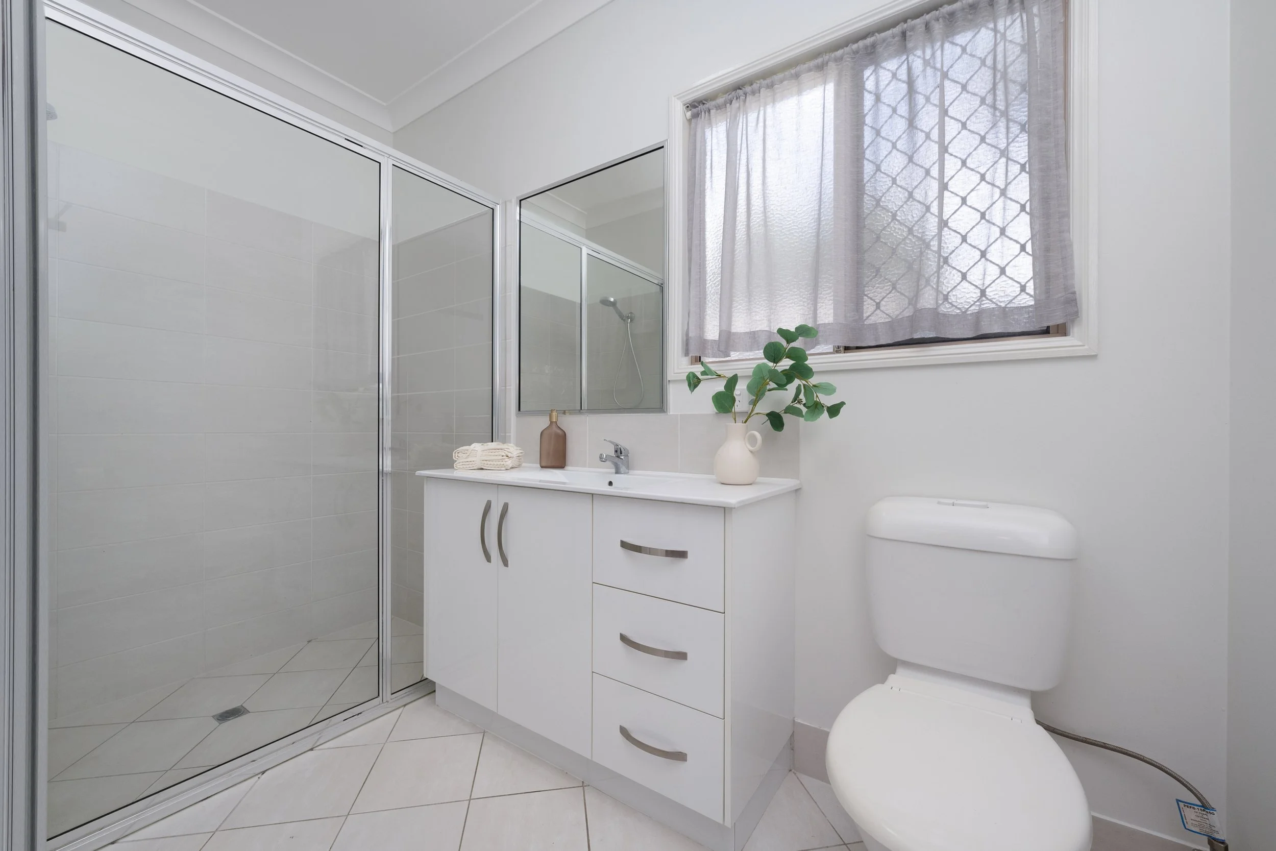108 Eleventh 23.jpg