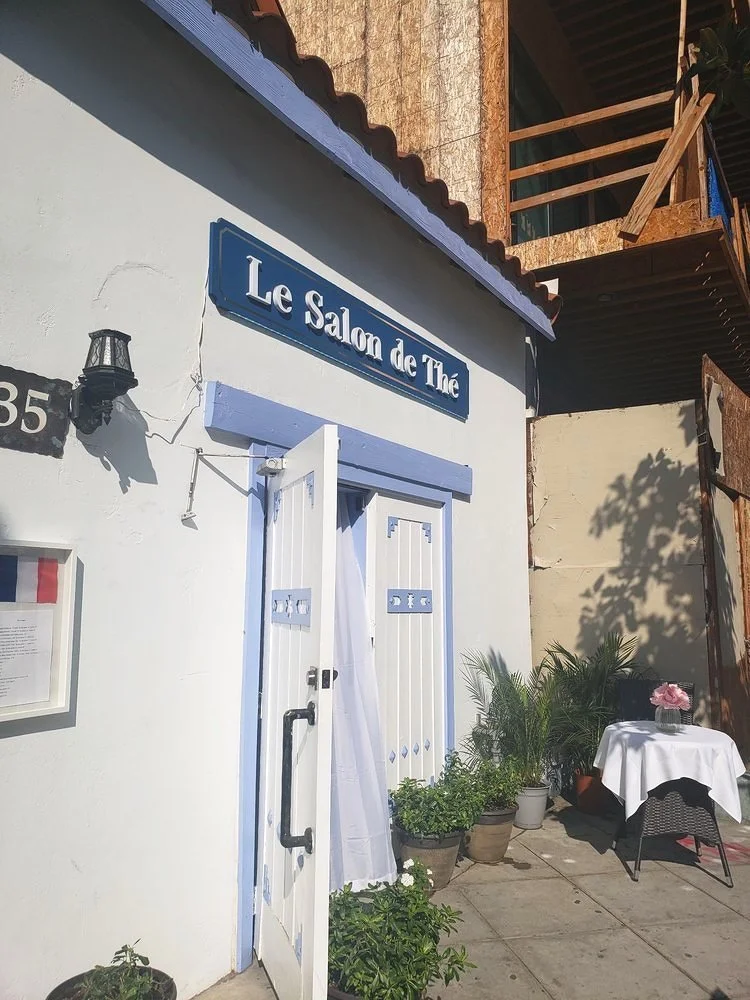 Cafe Front