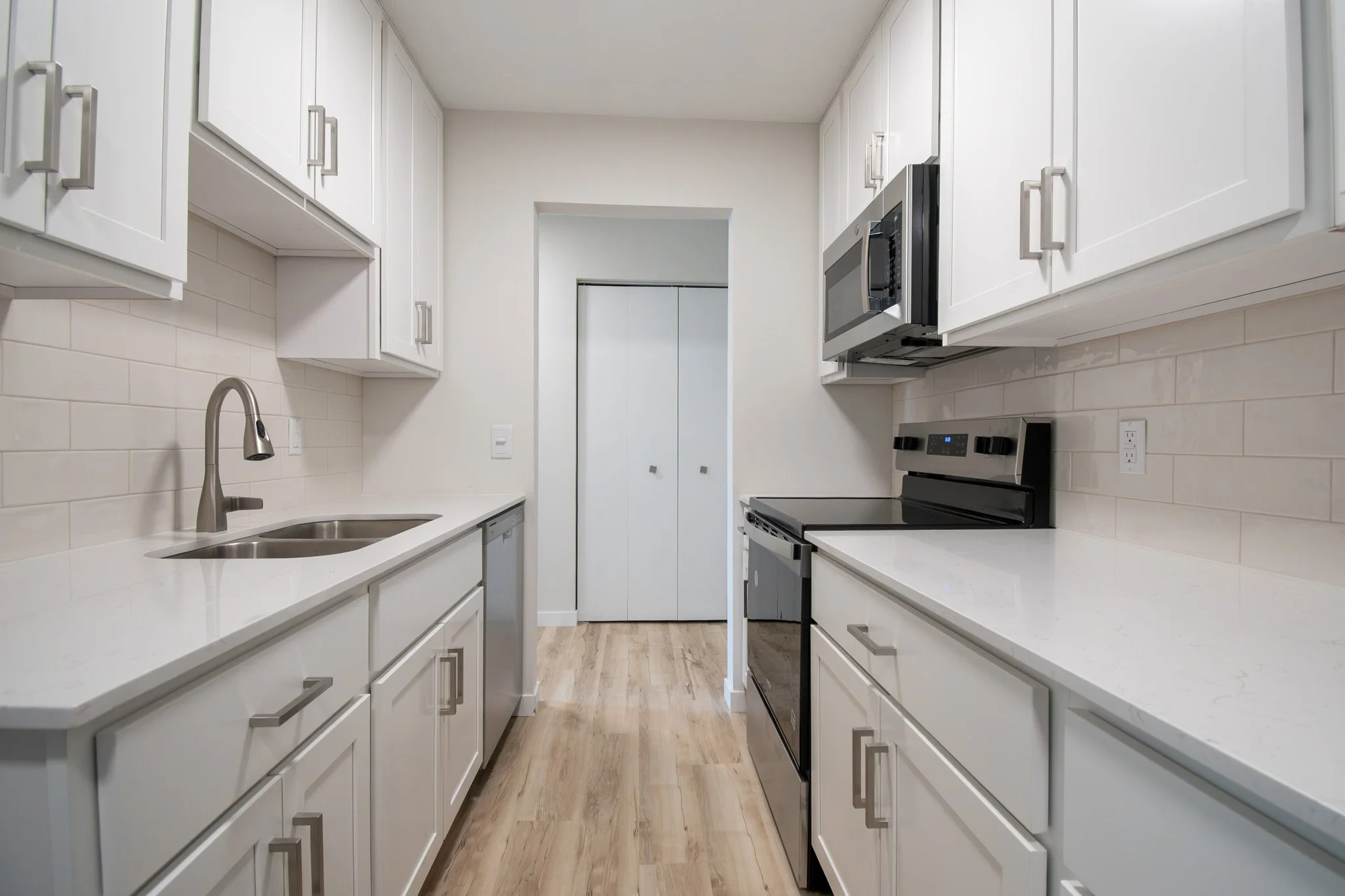 DAL KITCHEN 1 .jpg