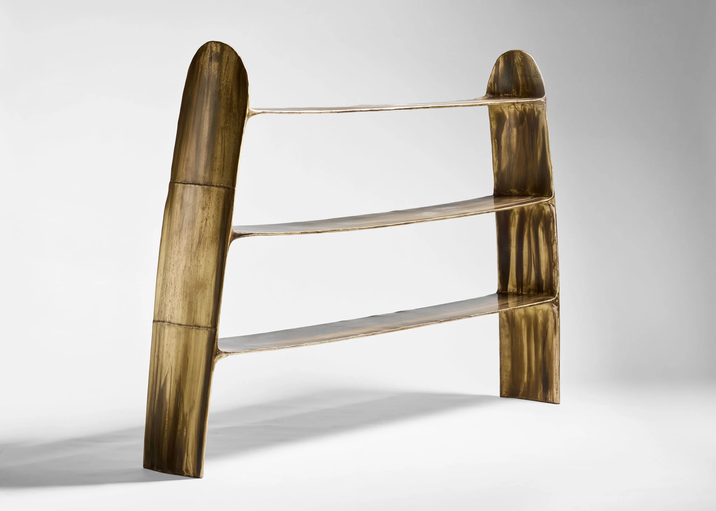 brass bookshelf - Calle collection Christian Fregnan