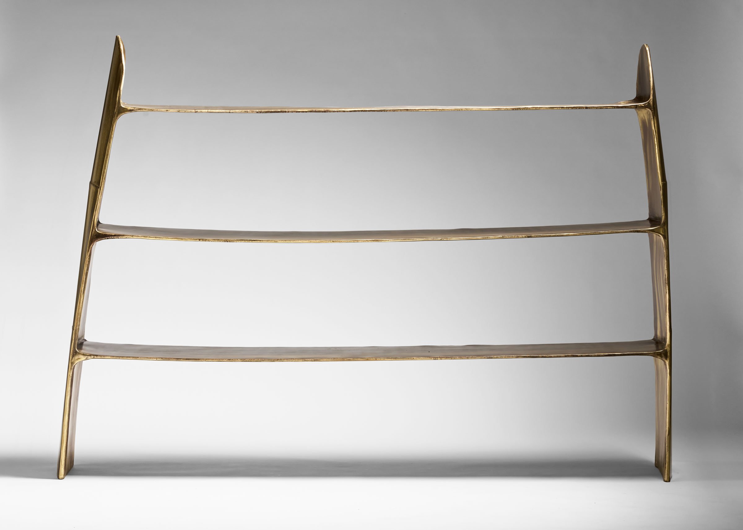 brass bookshelf - Calle collection Christian Fregnan