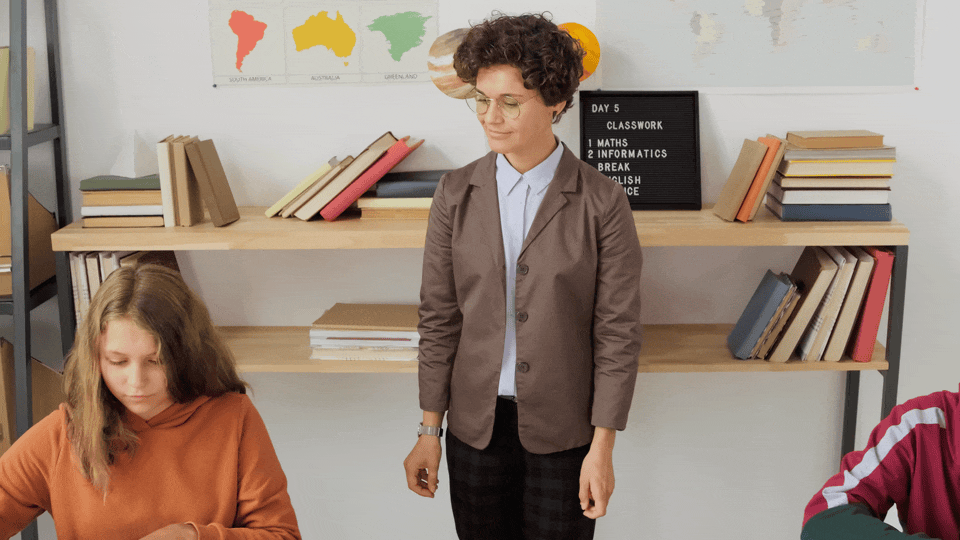 teachertreatsvidogif2.gif
