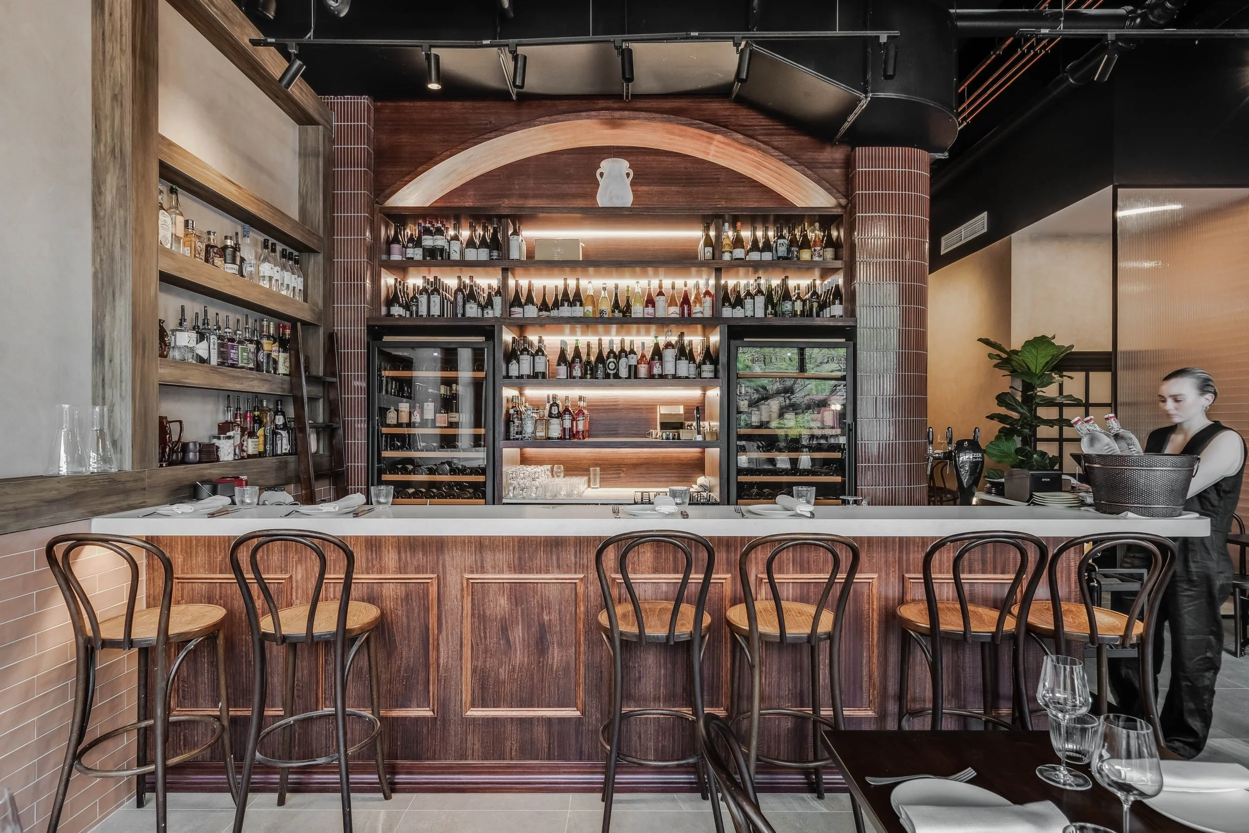 StudioBlackardt-Enixr-Etna-15 Laurence Burgoyne.jpg