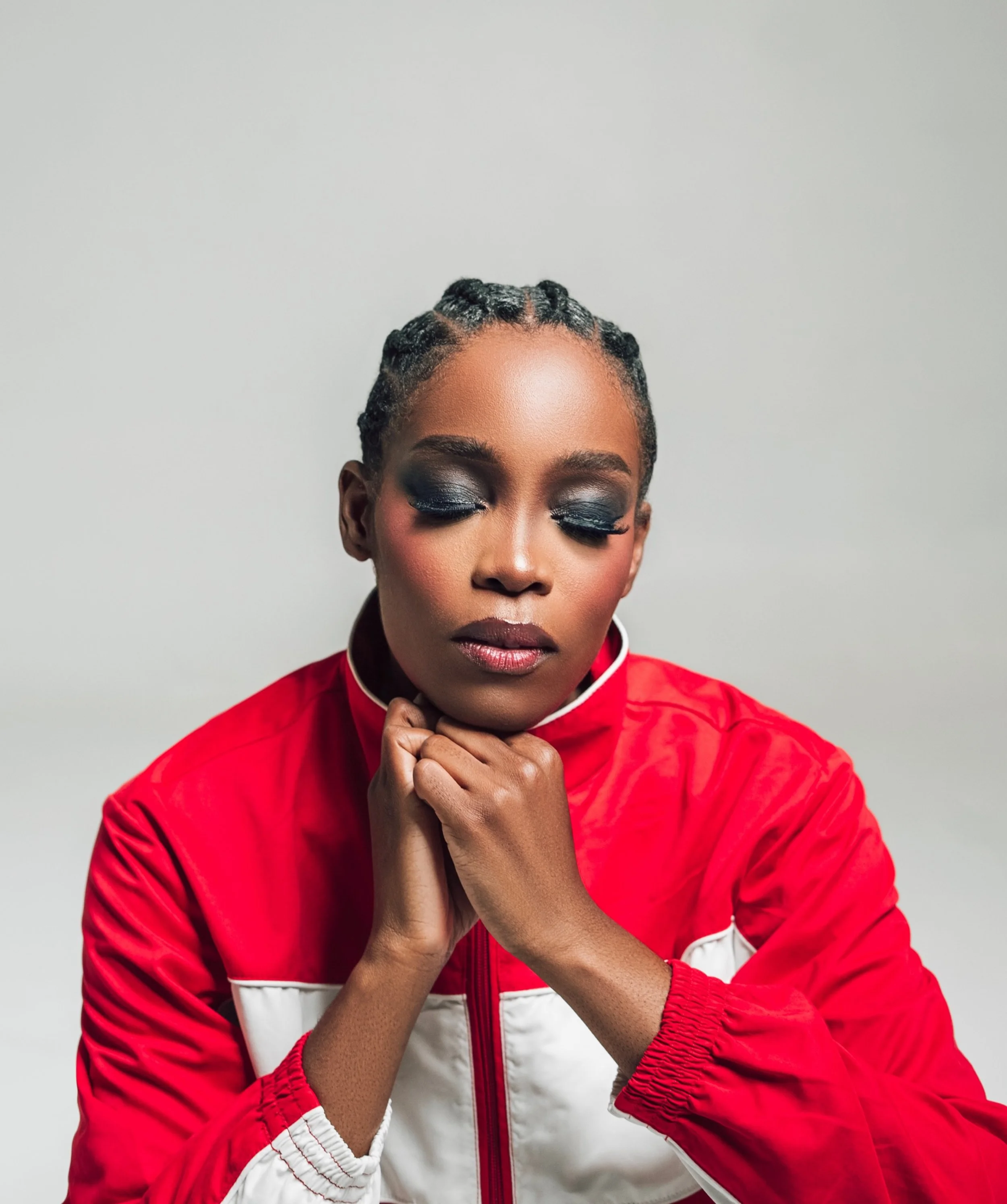 Irma Pany chanteuse singer portrait.JPG