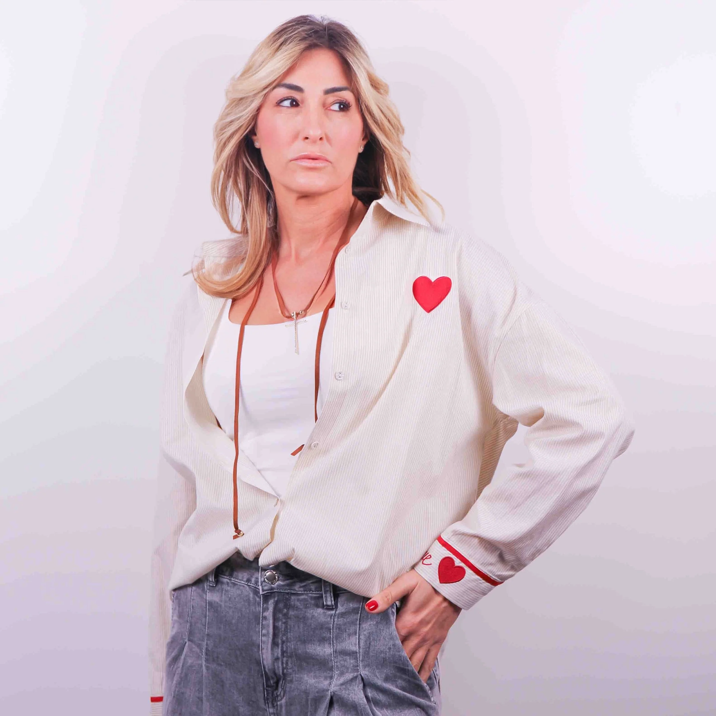 Camicia Heart con ricami -10%