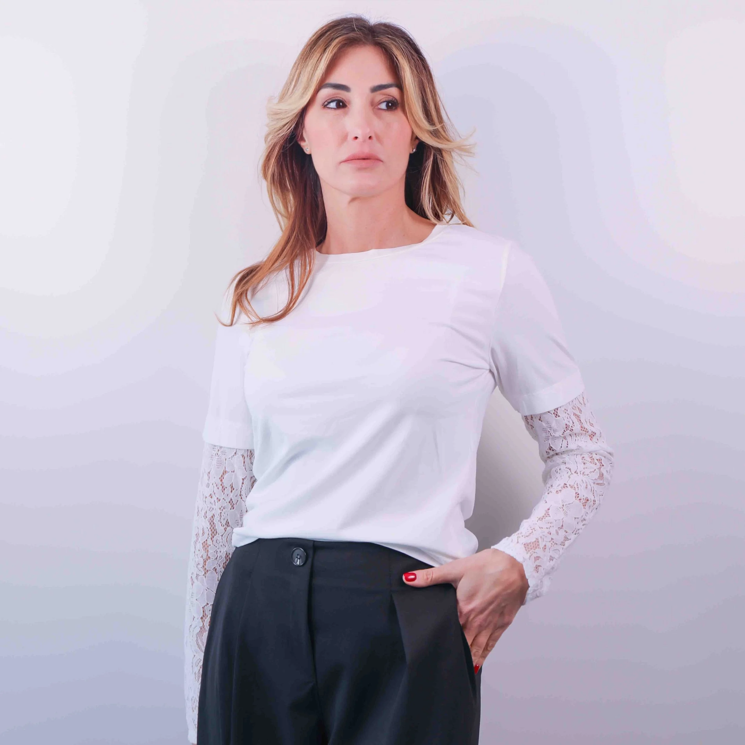 T-shirt Lace Touch Tee | 2 colori