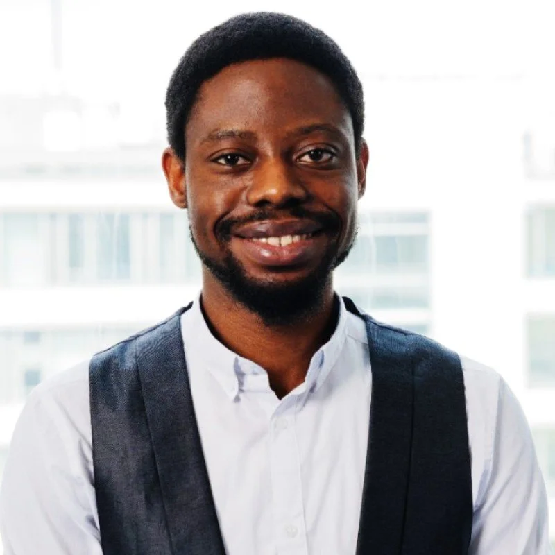 Early career journeys in academia and beyond - Fola Ogungbemi, Currenta