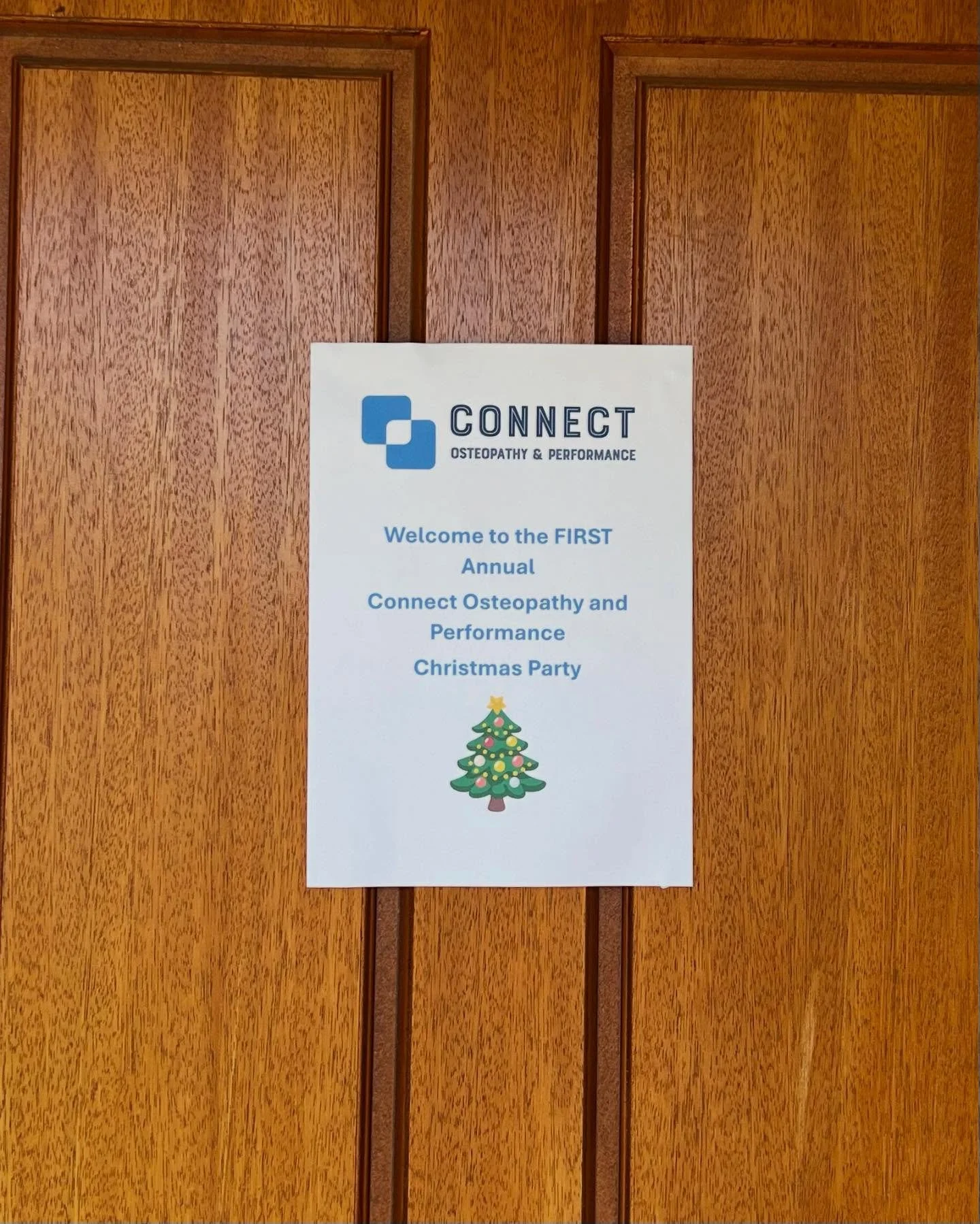 Thought this deserved a place on the grid!

Thank you, to my partner Molly for arranging CONNECT&rsquo;s first Christmas party 🎉

Being a solo osteopath, this was completely unexpected 😂

Very grateful for you and the rest of my friends / family th