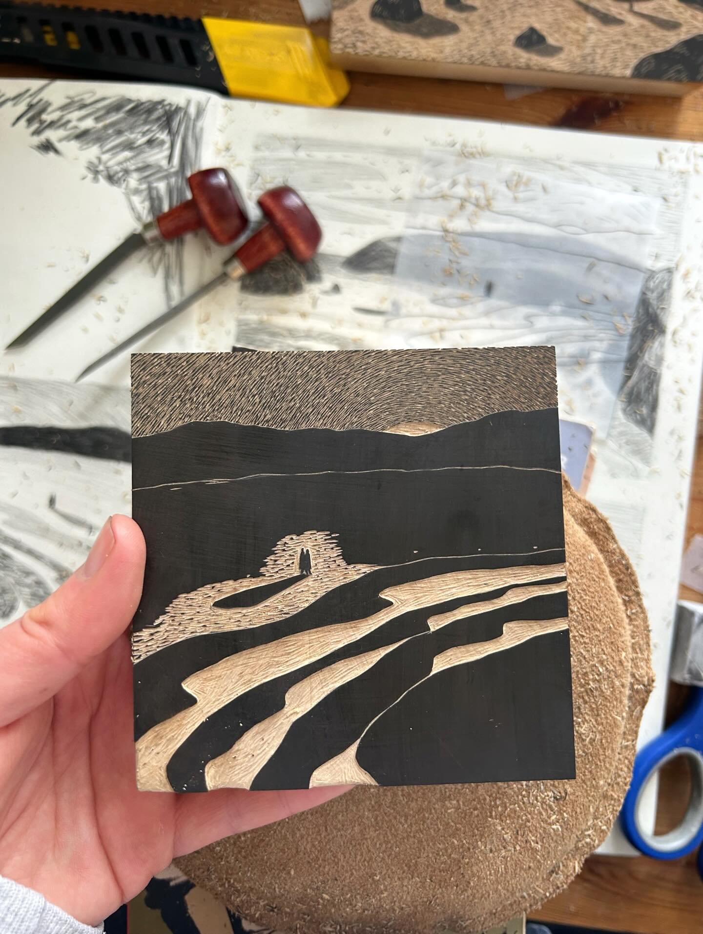 One of my new woodblocks, half way through engraving

#printmaking #woodengravingprint #woodcut #woodblockprint