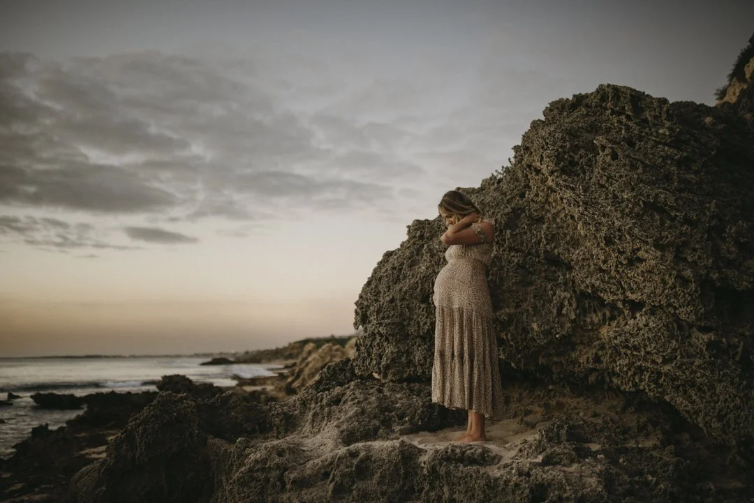 beach maternity photography Perth 