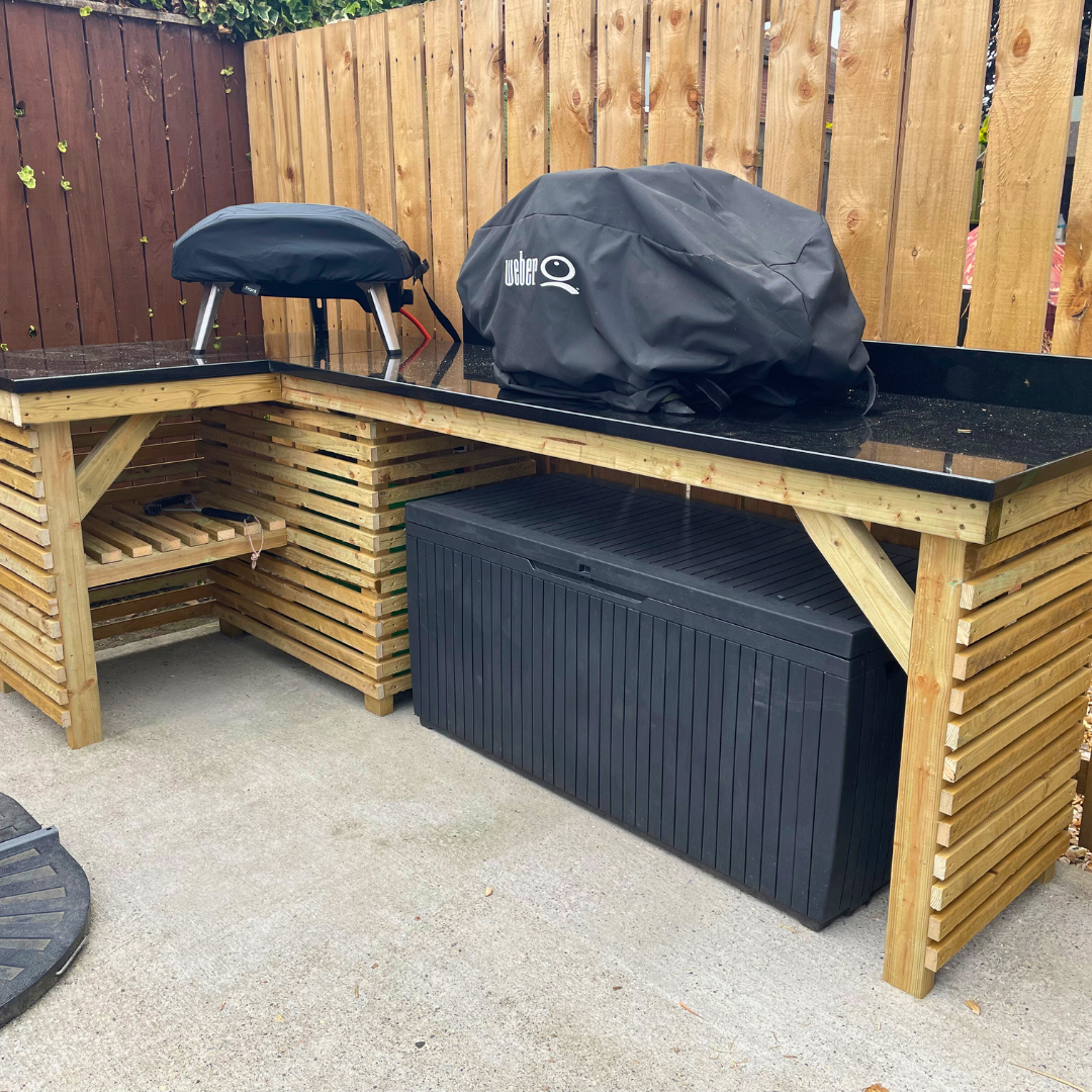 Bespoke Outdoor Kitchen 