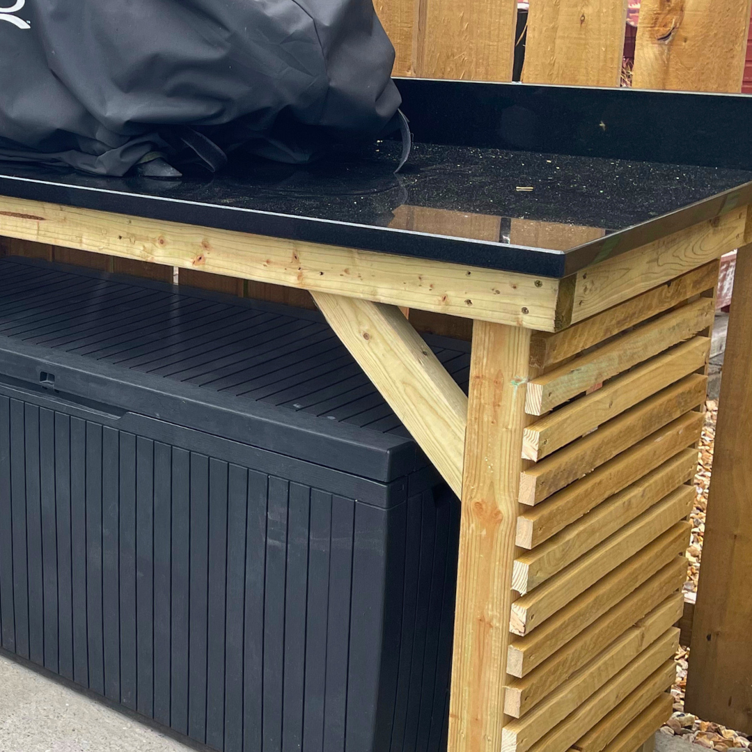 Bespoke Outdoor Kitchen 