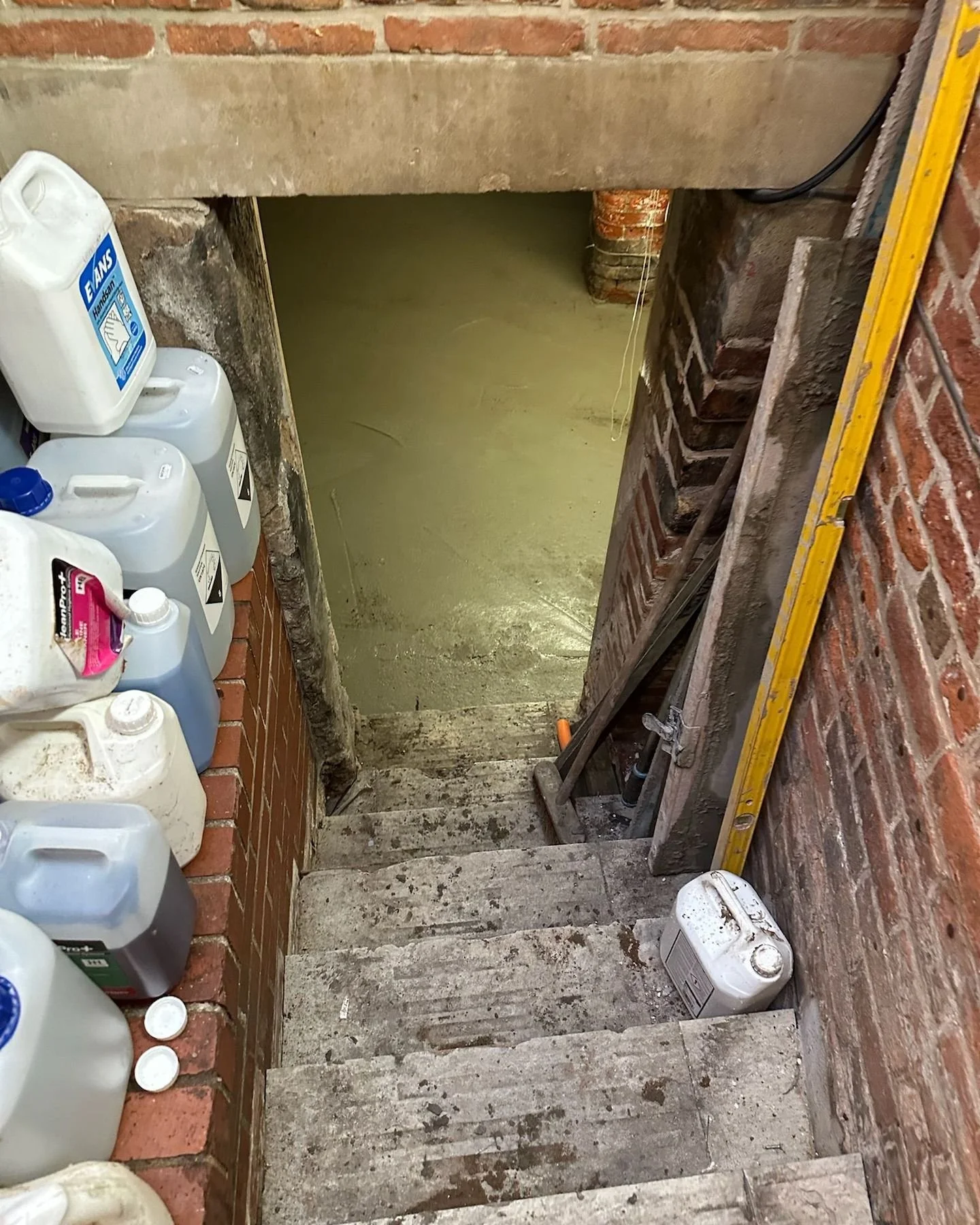 Think CGD Group just cleans? Think again.

We&rsquo;re not &ldquo;just&rdquo; a cleaning company. We&rsquo;re a full-service facilities management partner.

✅ Electrical &amp; plumbing
✅ Renovations
✅ Security
✅ Commercial &amp; hospitality cleaning
