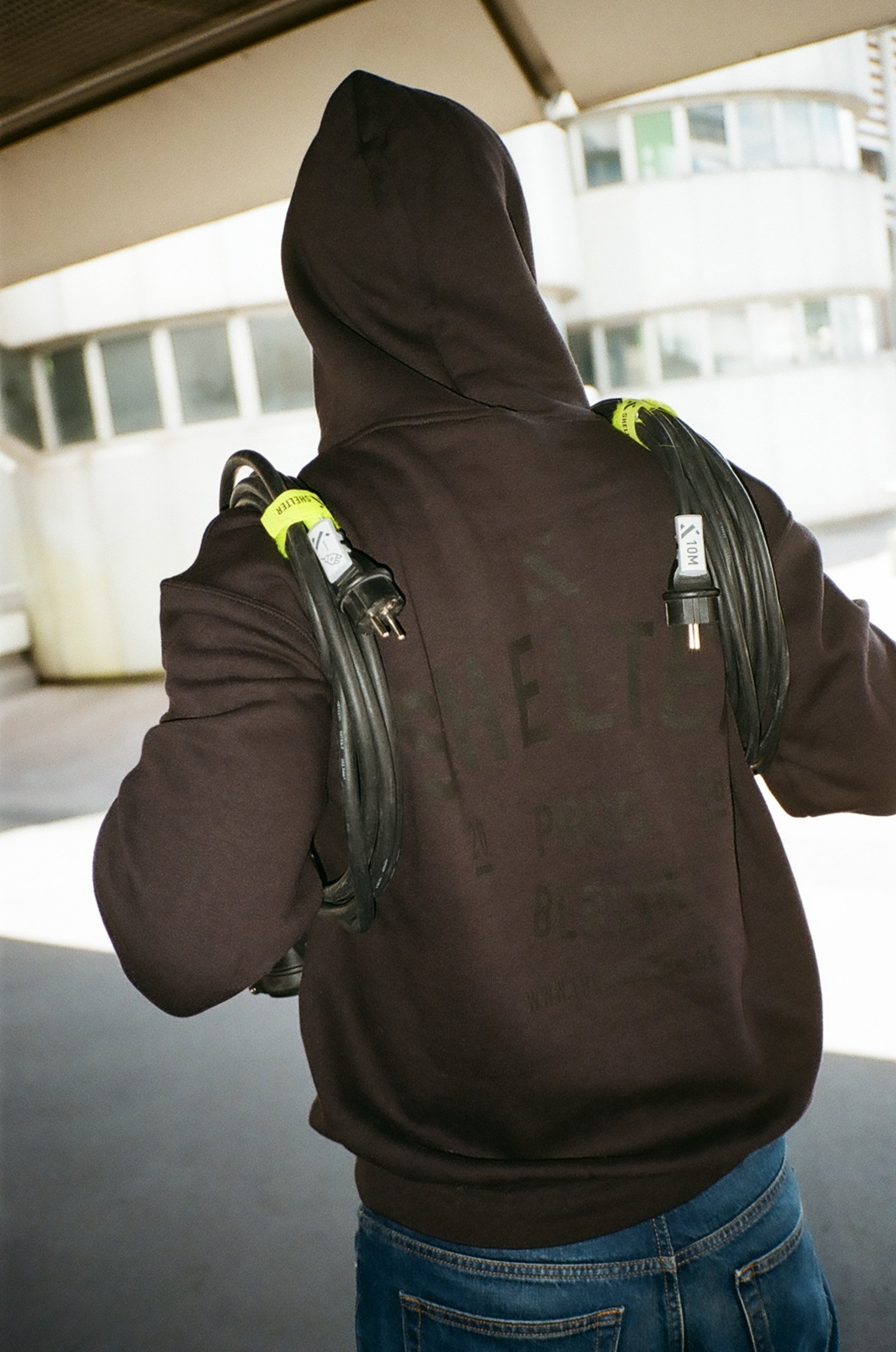 Shelter_Shop_Merch_Klett_004.jpg
