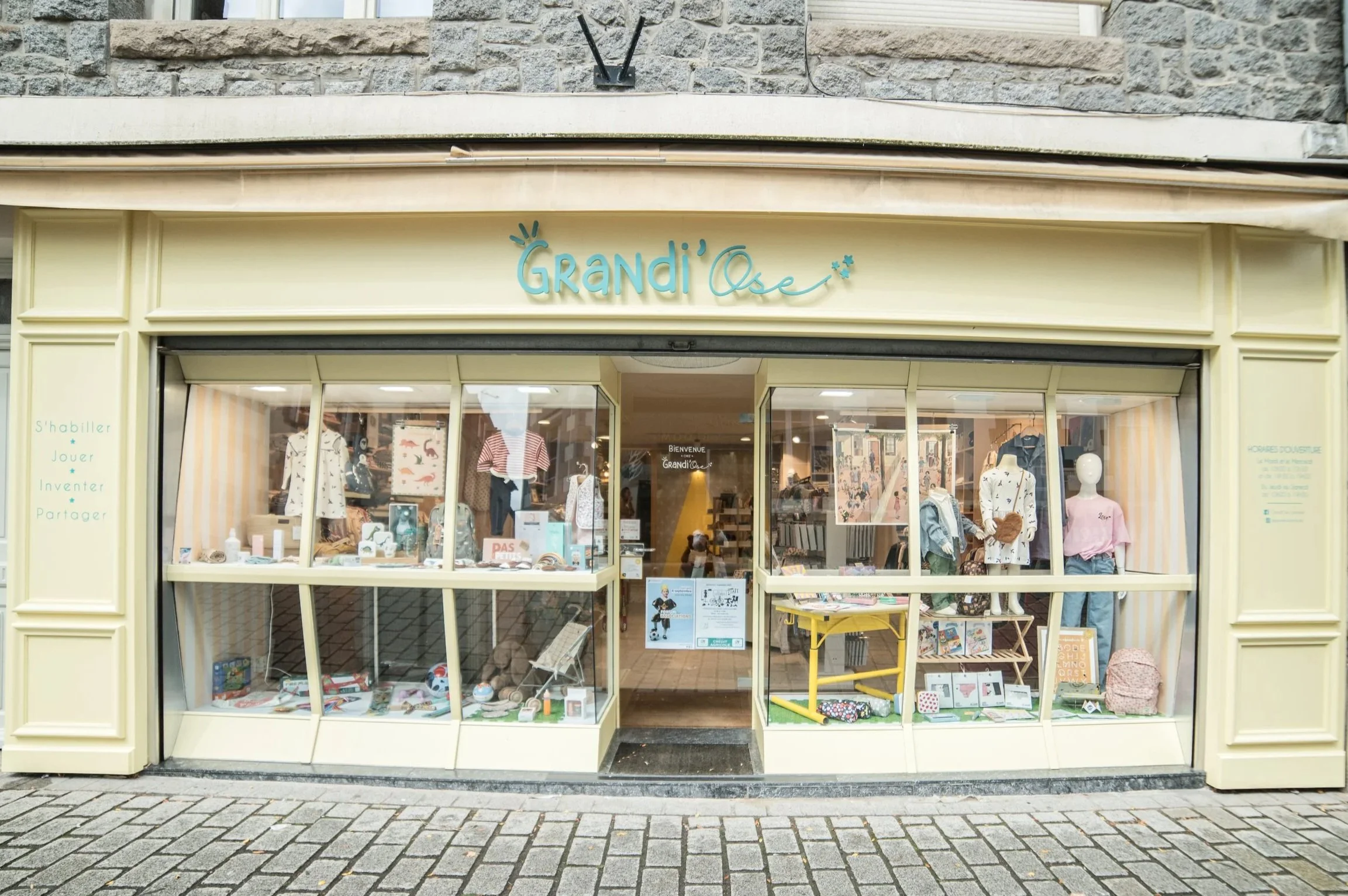 Projet "Boutique Grandi'Ose"