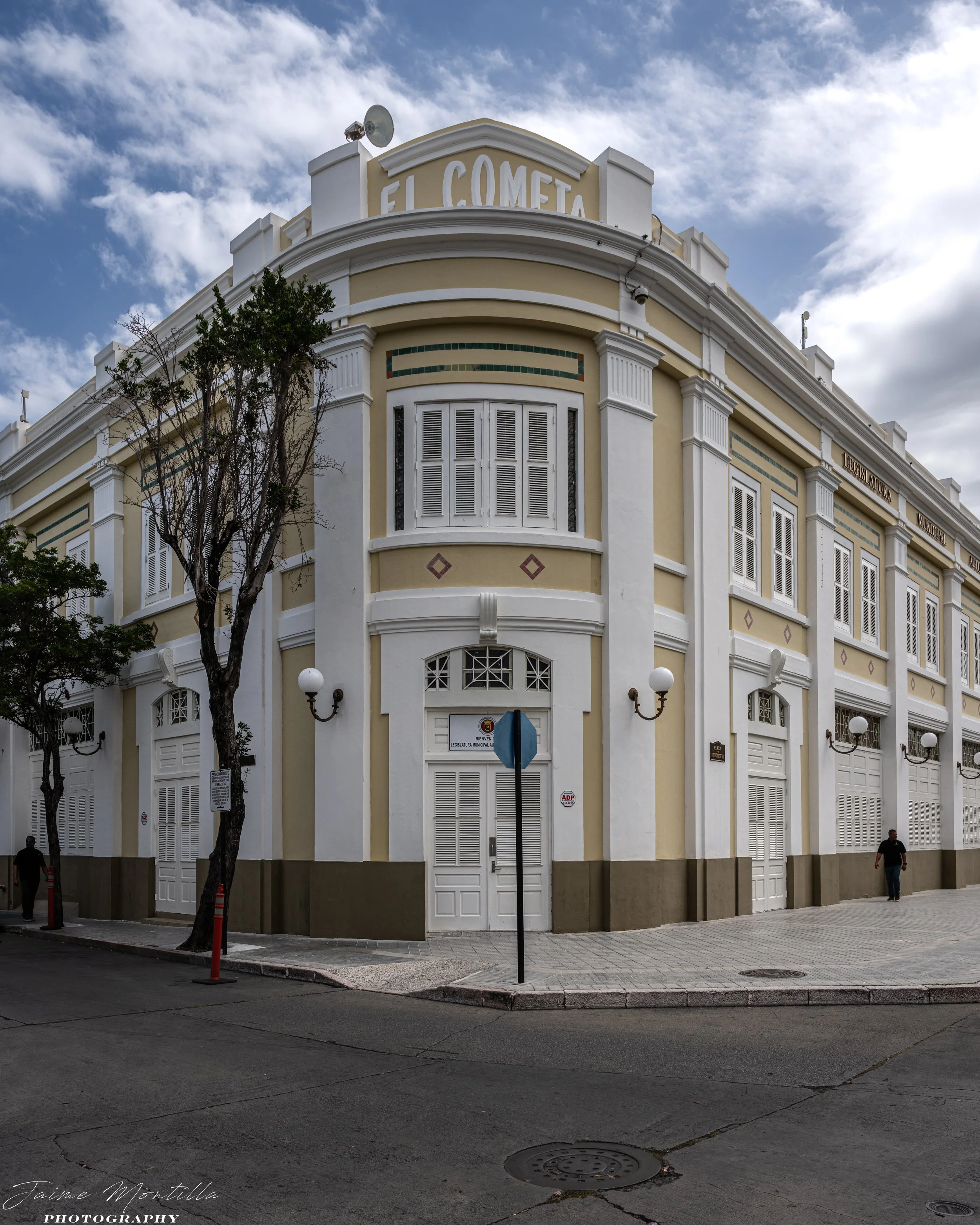 El Cometa - Ponce, 1923 design for the firm Trujullo & Subiña to relocate their hardware store called El Cometa from Ponce Playa.