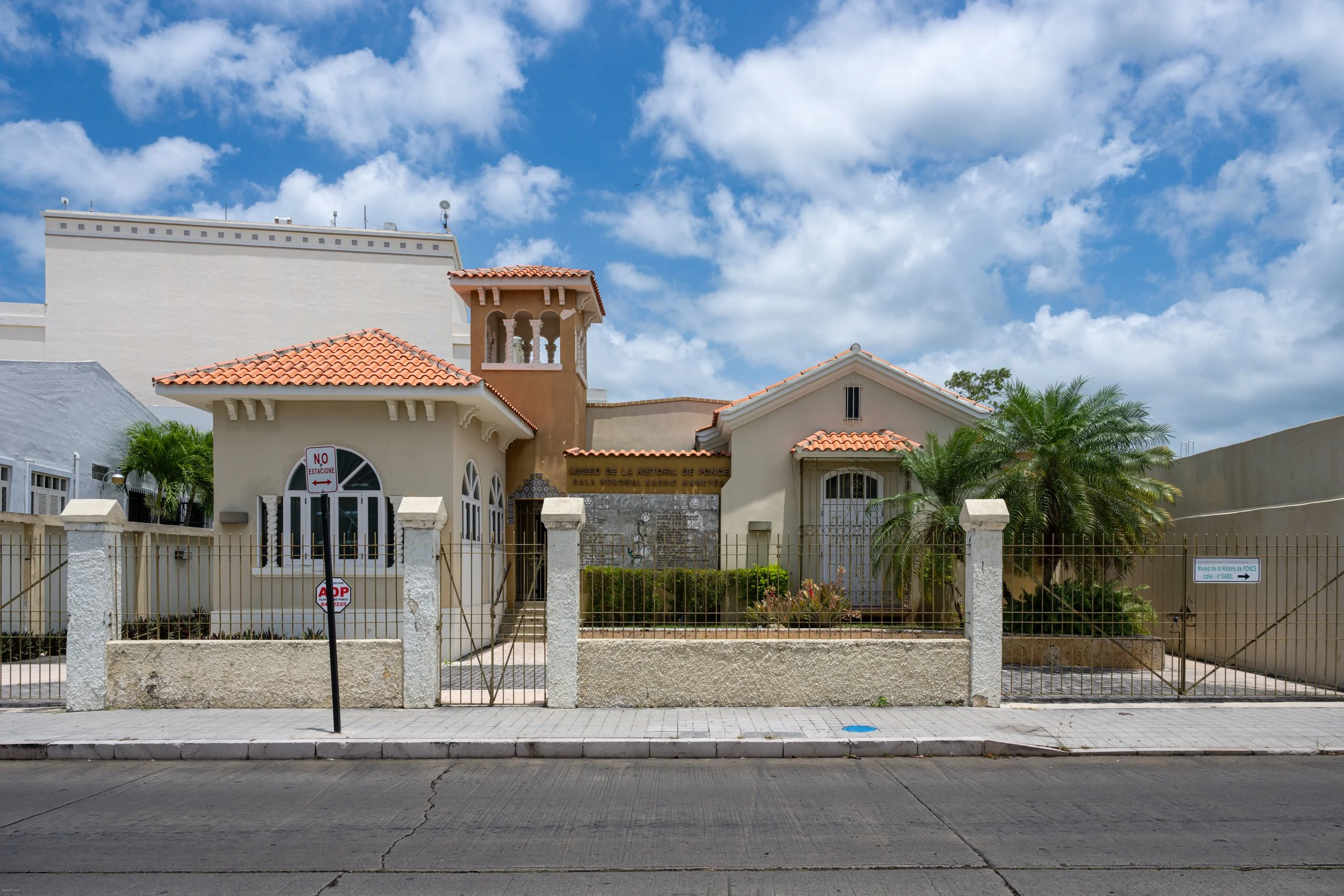 Rosa Serrallés-Torruella Residence, Ponce