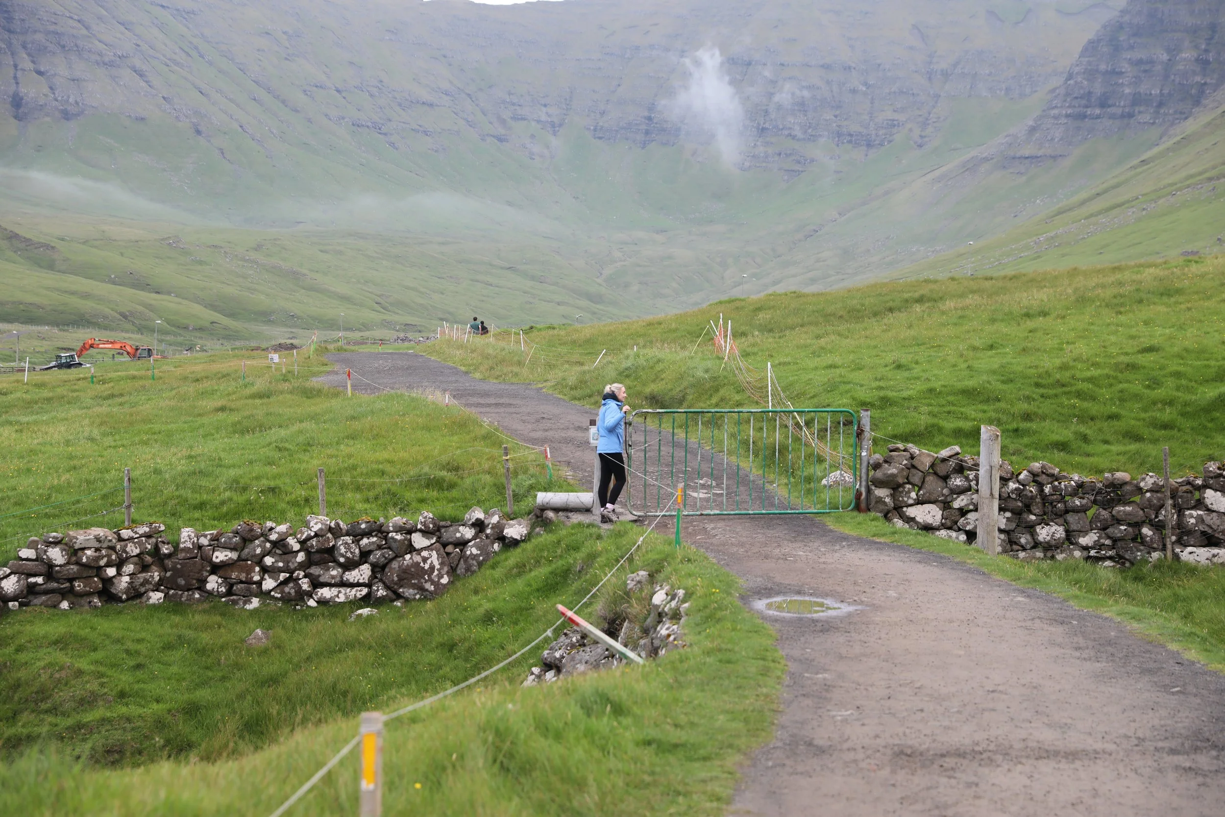 Múlafossur Waterfall Gate.JPG