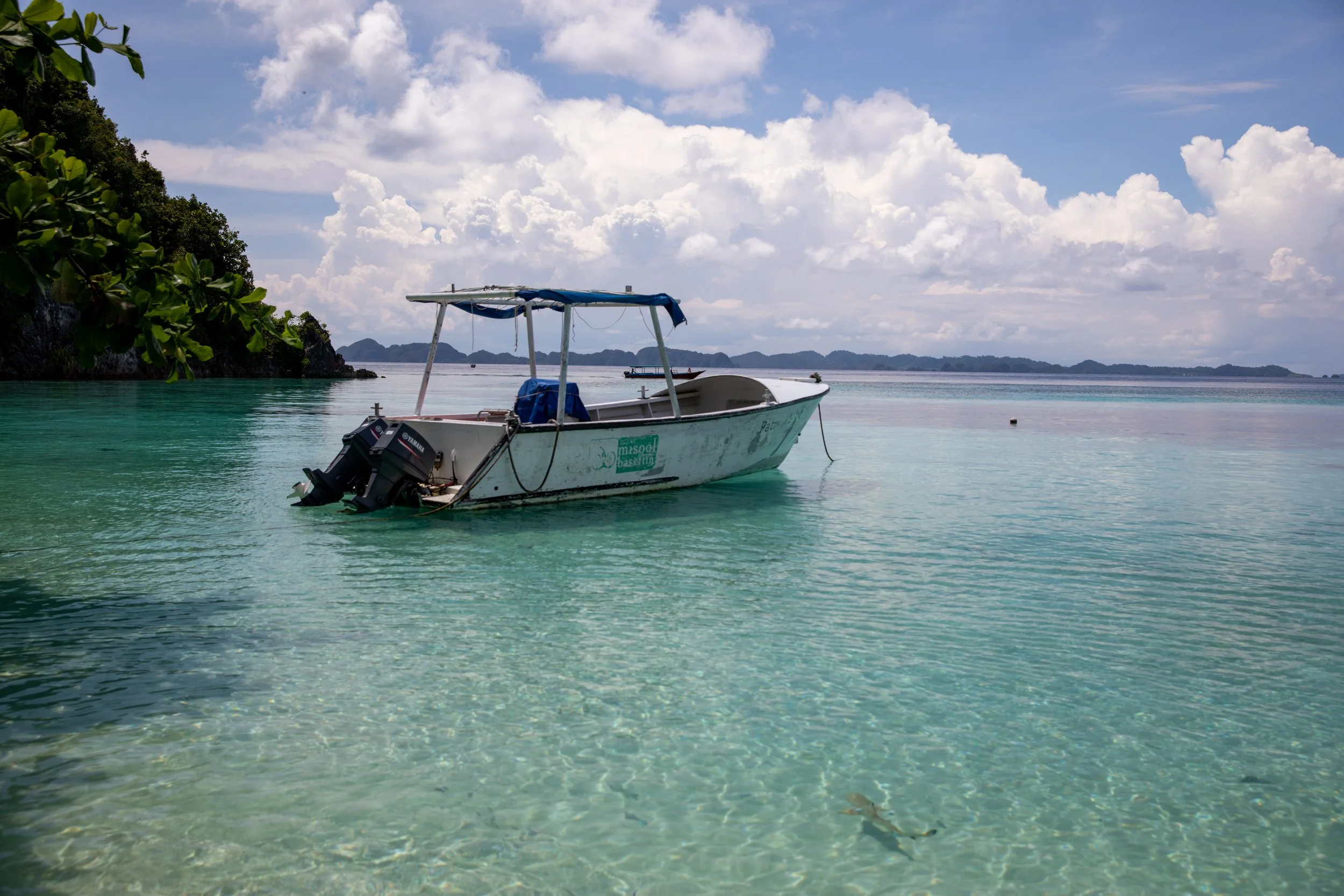 kalig beach raja ampat misool