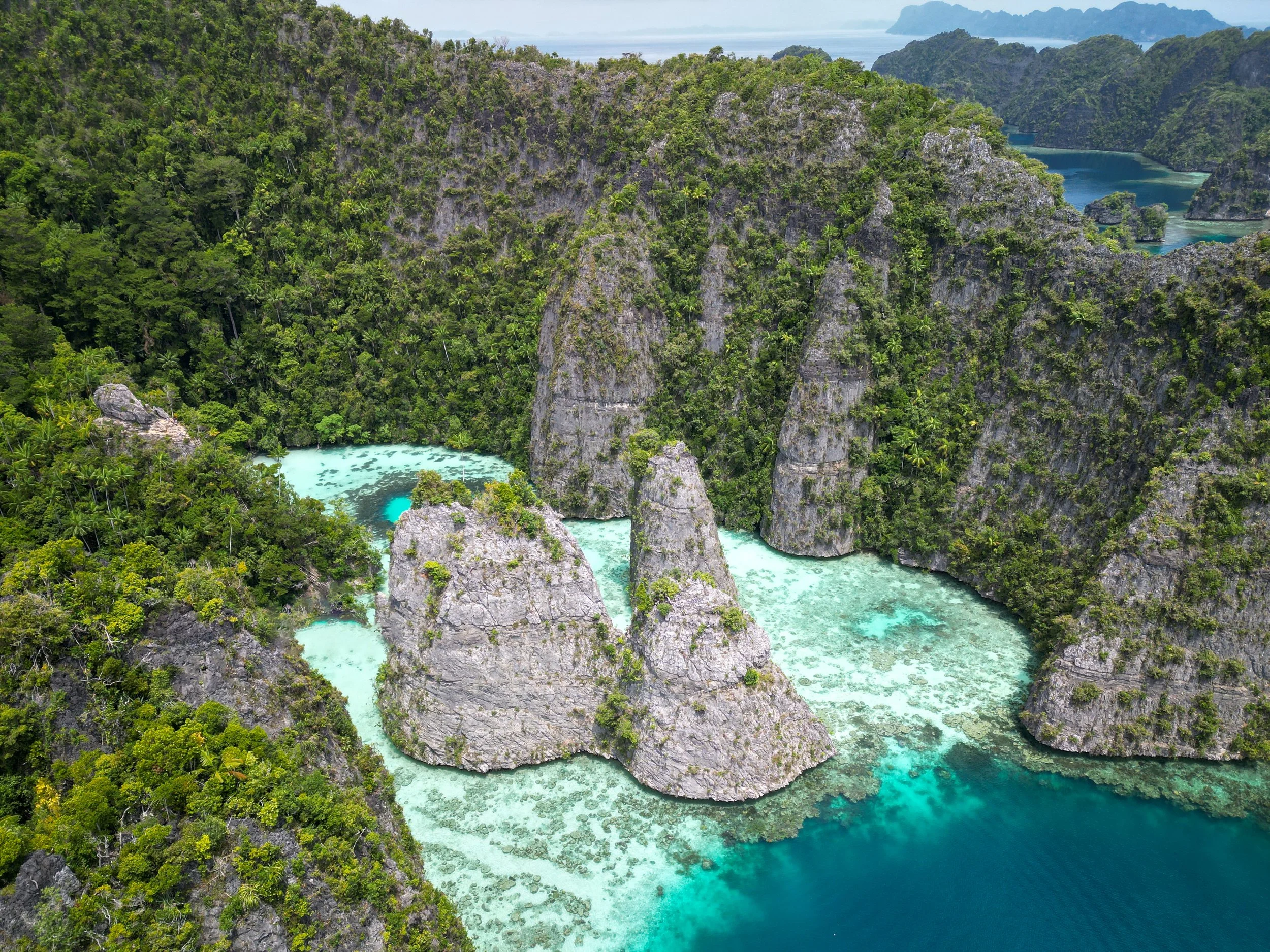 misool raja ampat travel guide