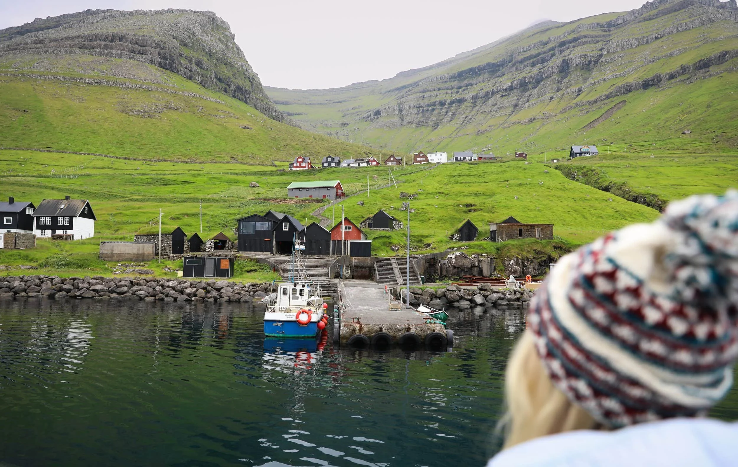 kalsoy_boat_compressed.jpg
