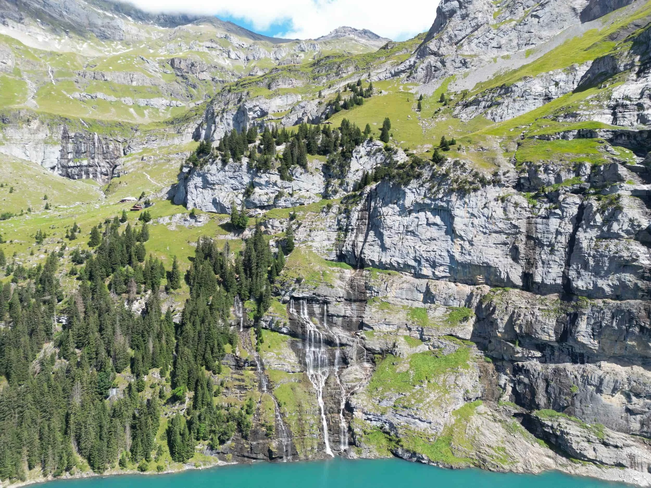 Oeschinensee Hike swiss alps
