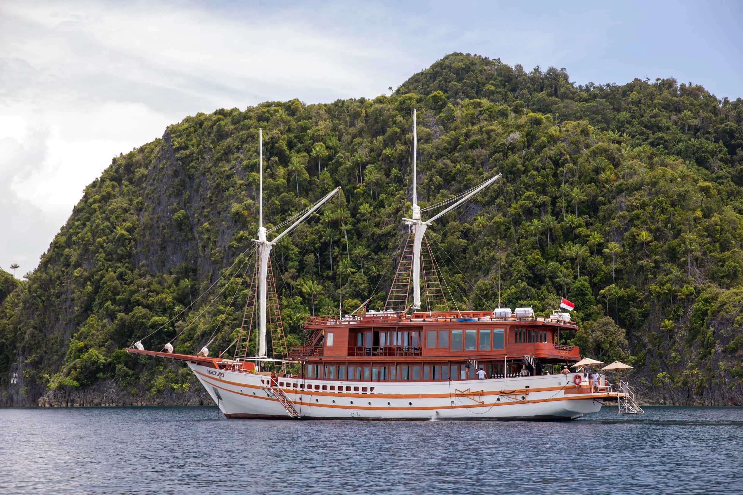raja ampat liveaboard