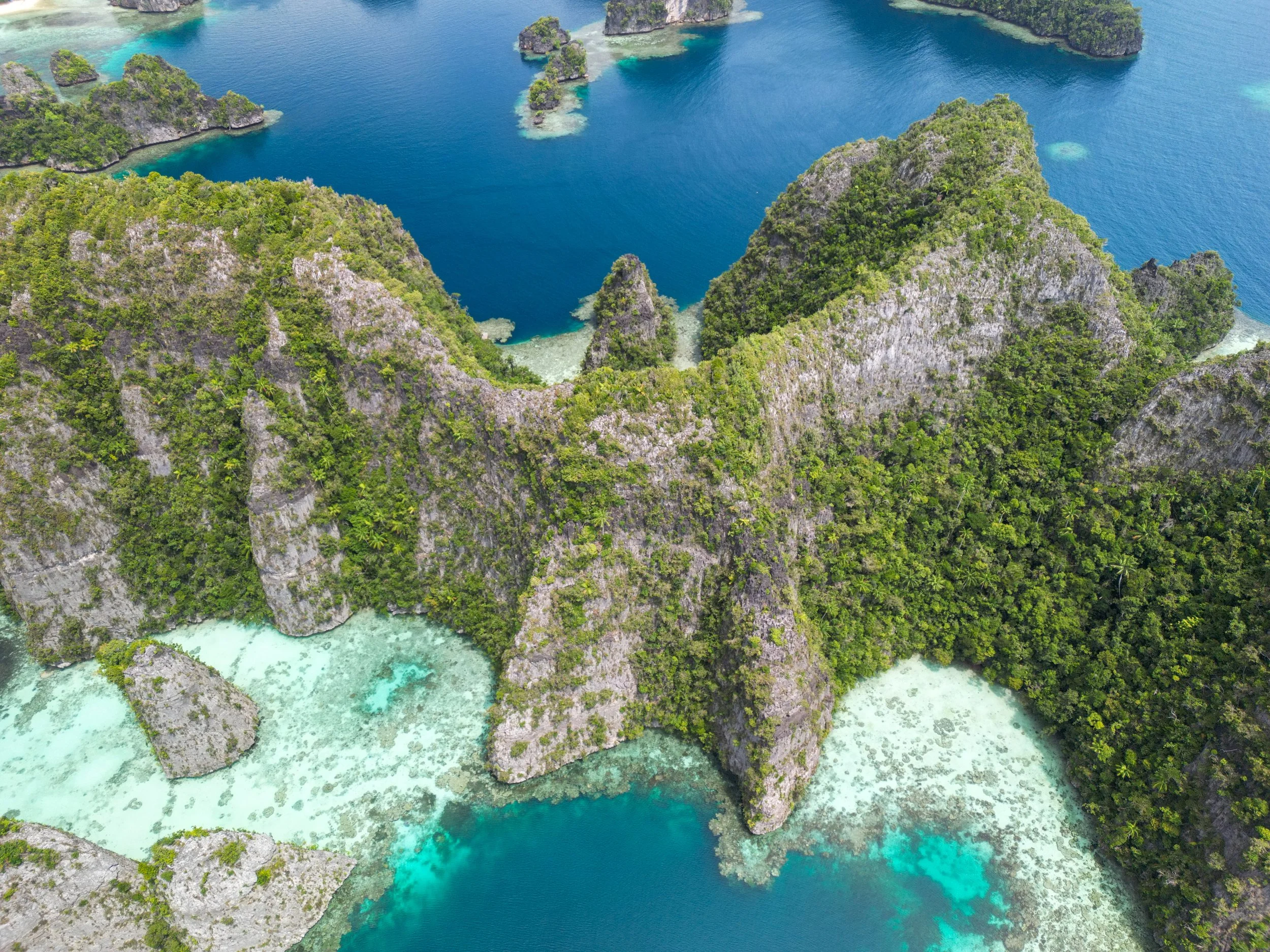 balbulol raja ampat misool drone imagery