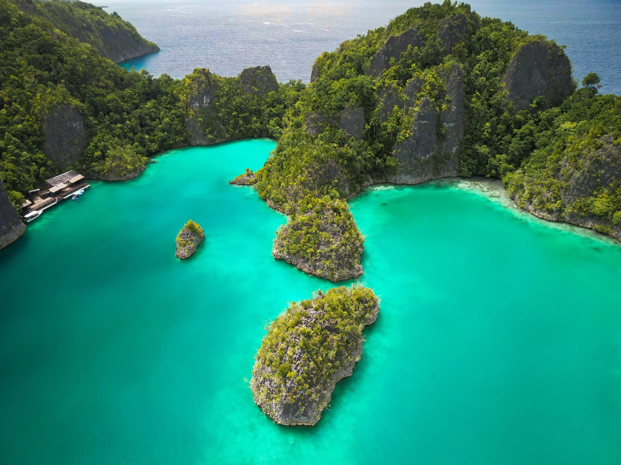 paiynemo raja ampat indonesia viewpoint