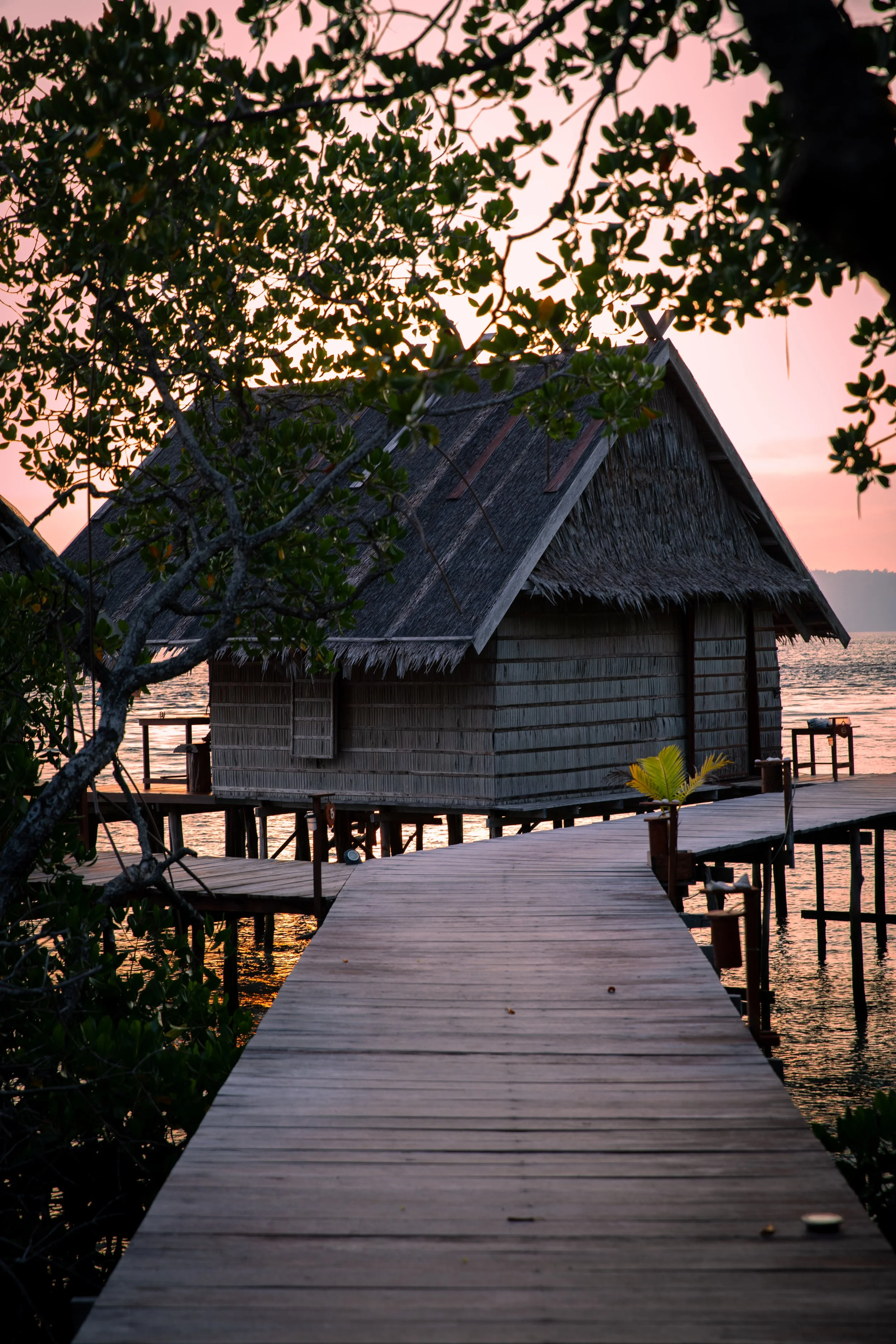 methos homestay raja ampat gam island indonesia