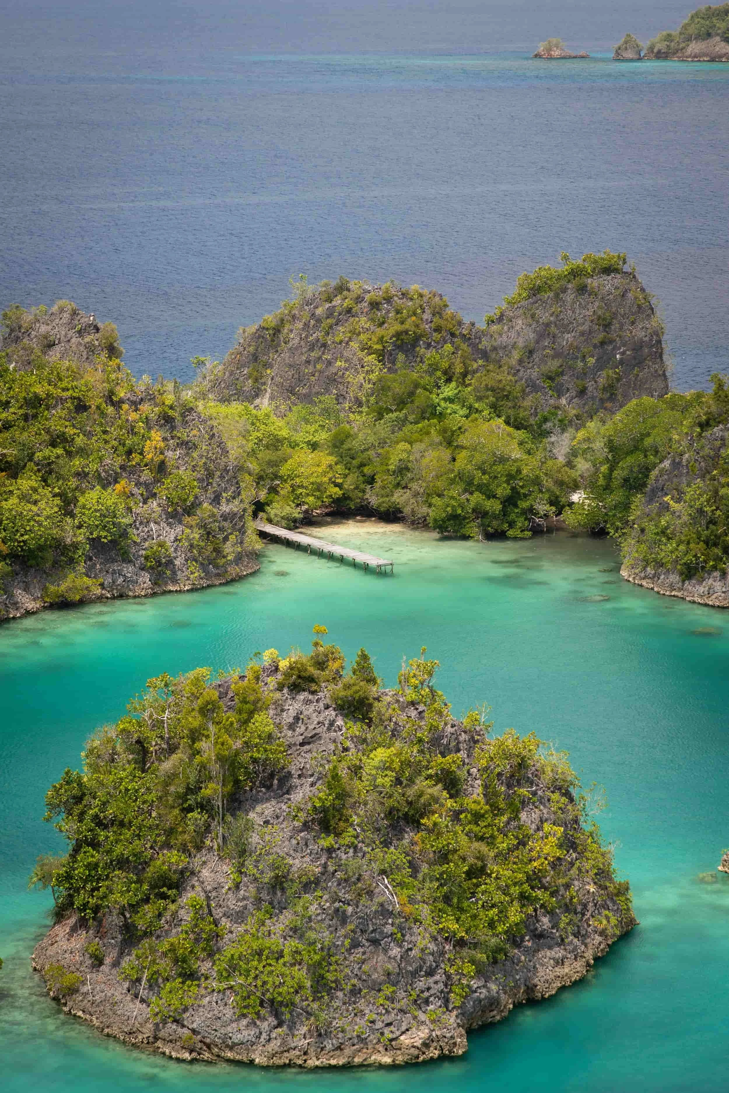 paiynemo raja ampat indonesia viewpoint
