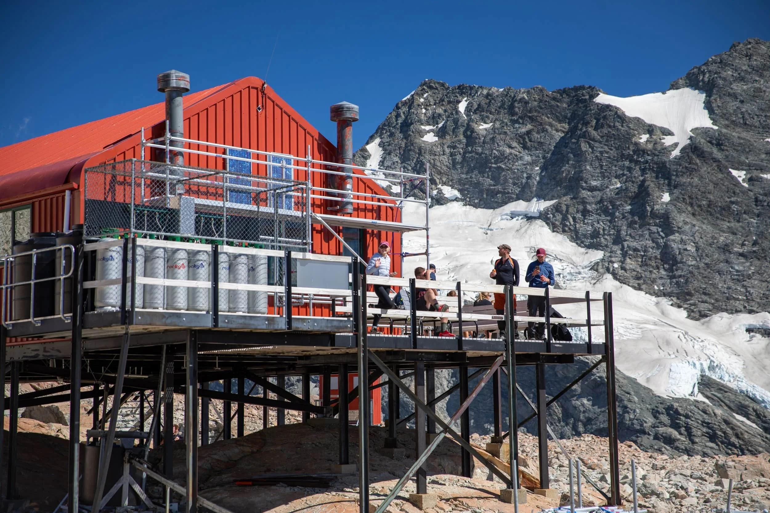 mueller hut new zealand hiking
