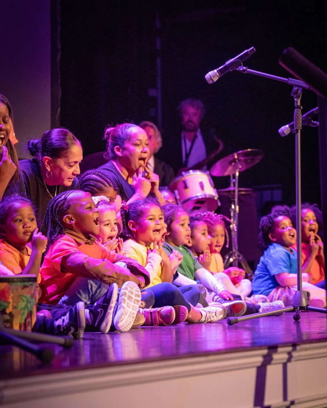 Last Thursday, ABC hosted our annual Thanks for Giving benefit at the Bohemian National Hall. The celebratory event featured live music by the John Bauers Quartet, delicious food, an exciting live auction led by our auctioneer Jennifer Wright and Ed 
