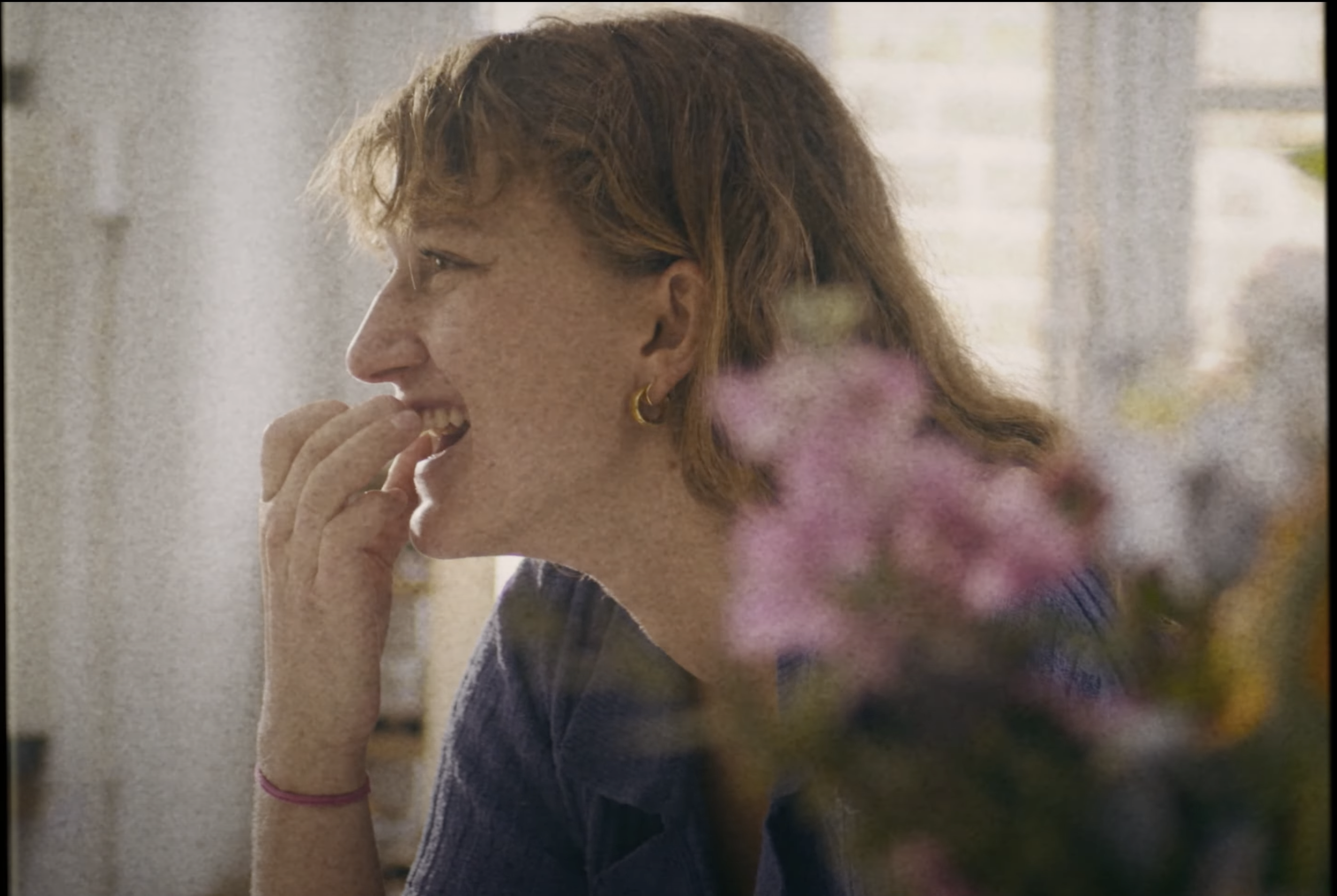 JUNA HORSTMANS x THE DYAS - Dir. Gabriel Athenasiou | SHORT DOC 