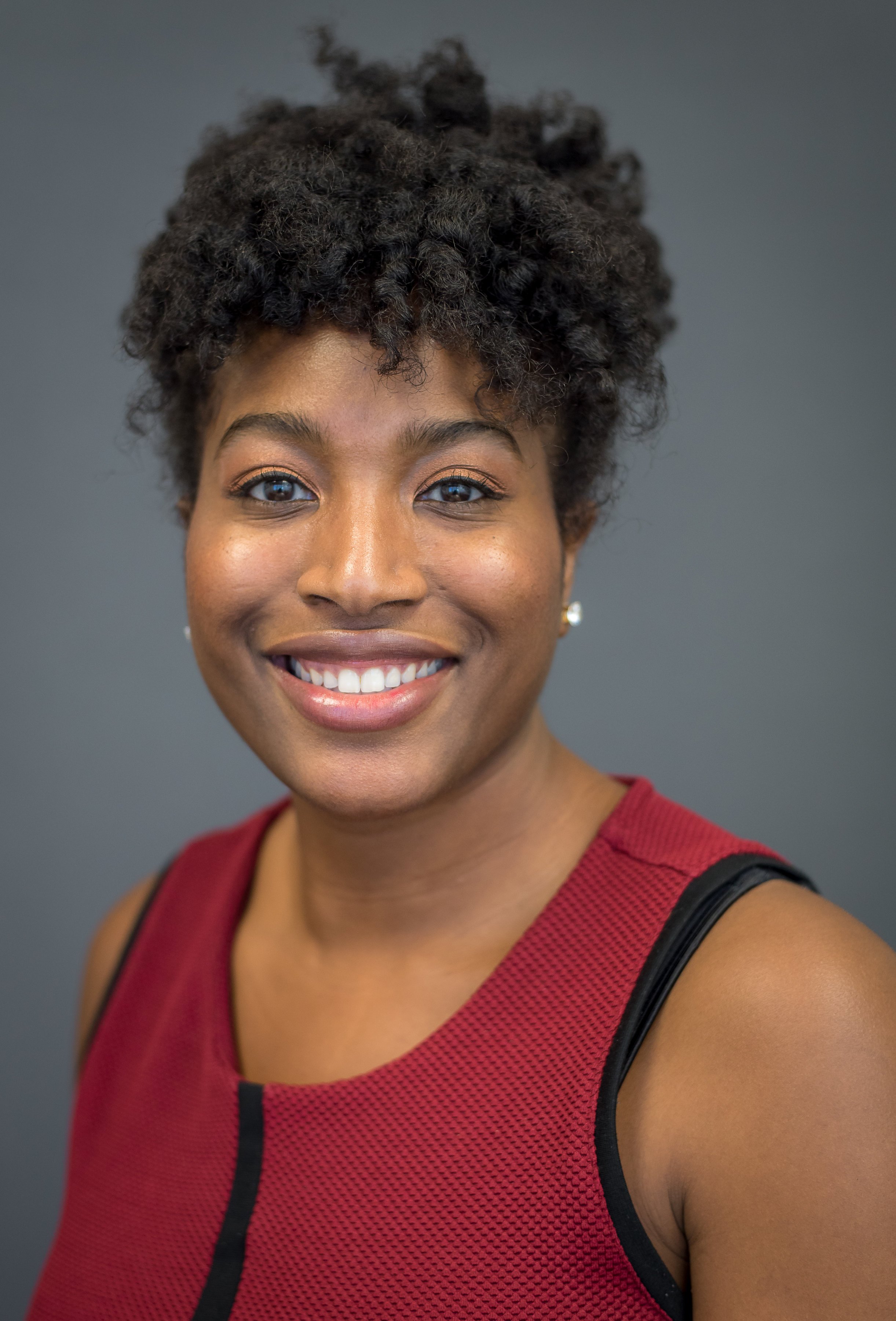 Antoinette McCardell headshot for ALO Counseling new website