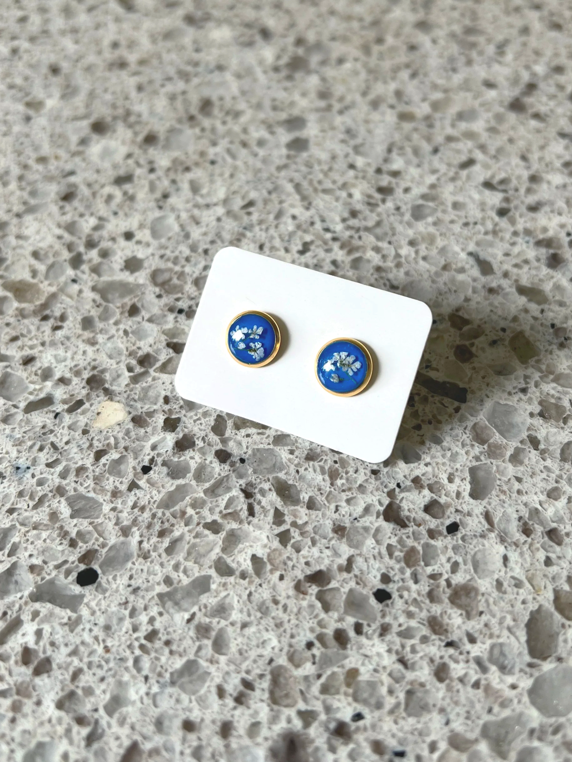 Queen Anne’s Lace Color Studs