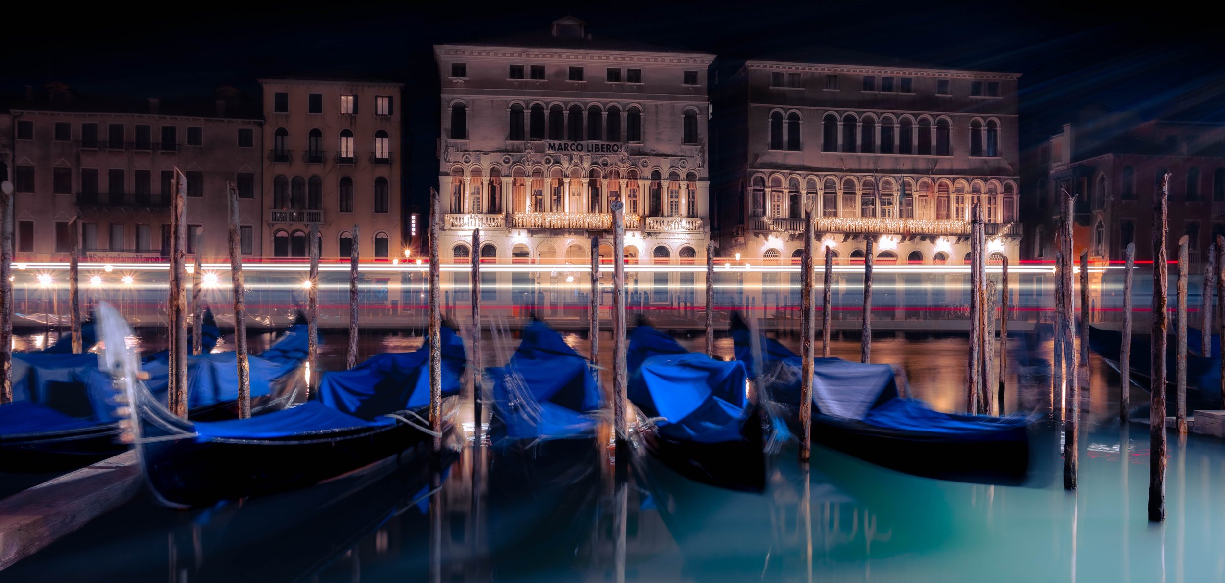 gondole_rialto.jpg