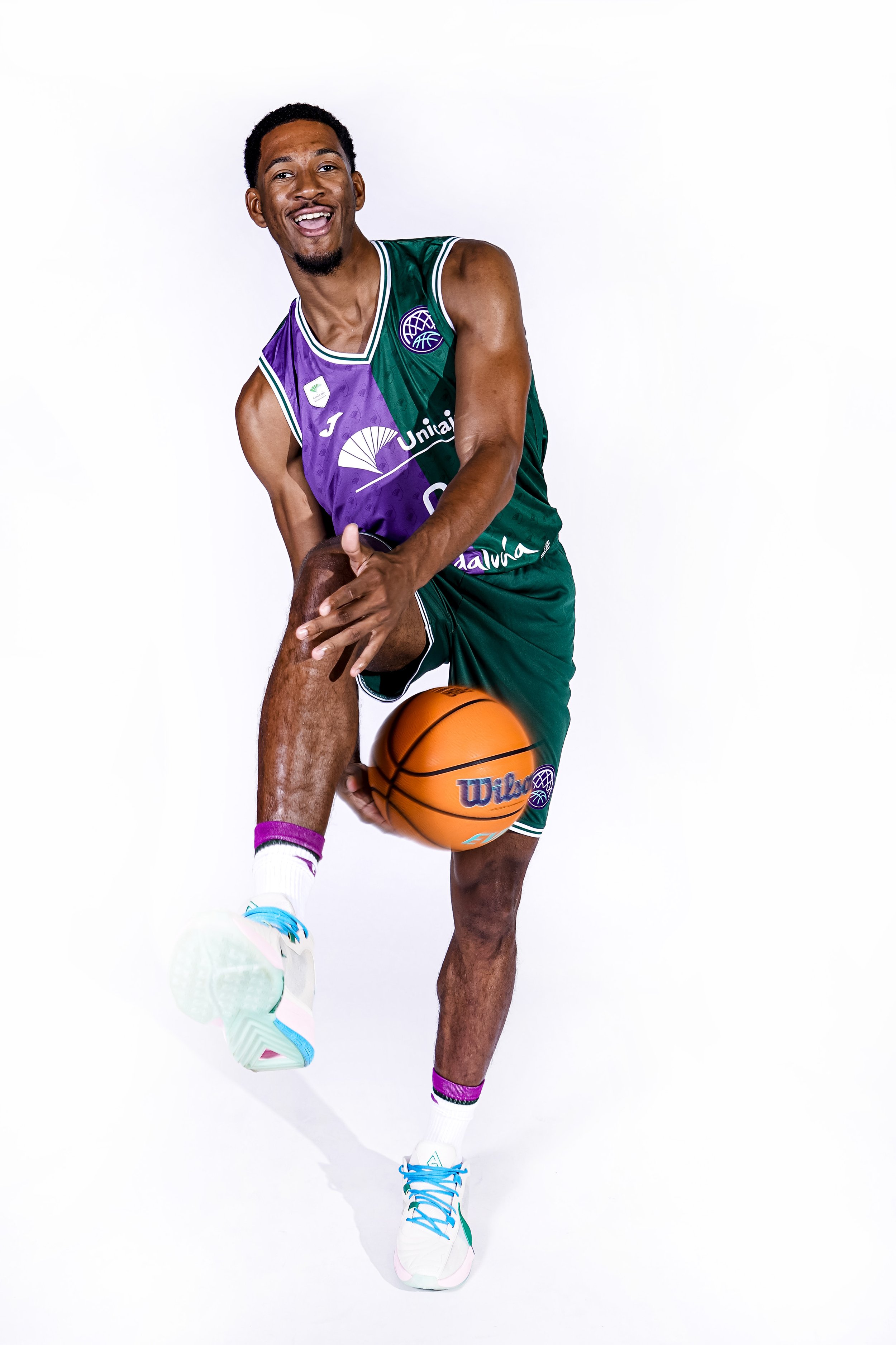 KAMERON TAYLOR_BCL_2023-2024__RP_8803.jpg