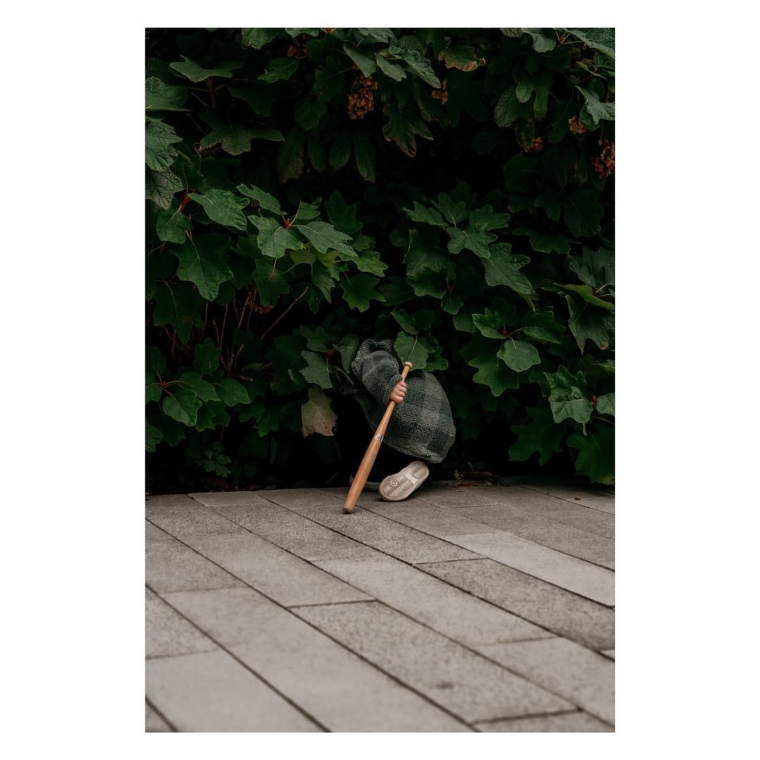 Rooftop Baseball 😎

#atlantafamilyphotographer #documentaryfamilyphotography #documentaryfamilyphotographer #madefordocumentary #fearlessphotographers #dfpcommunity
