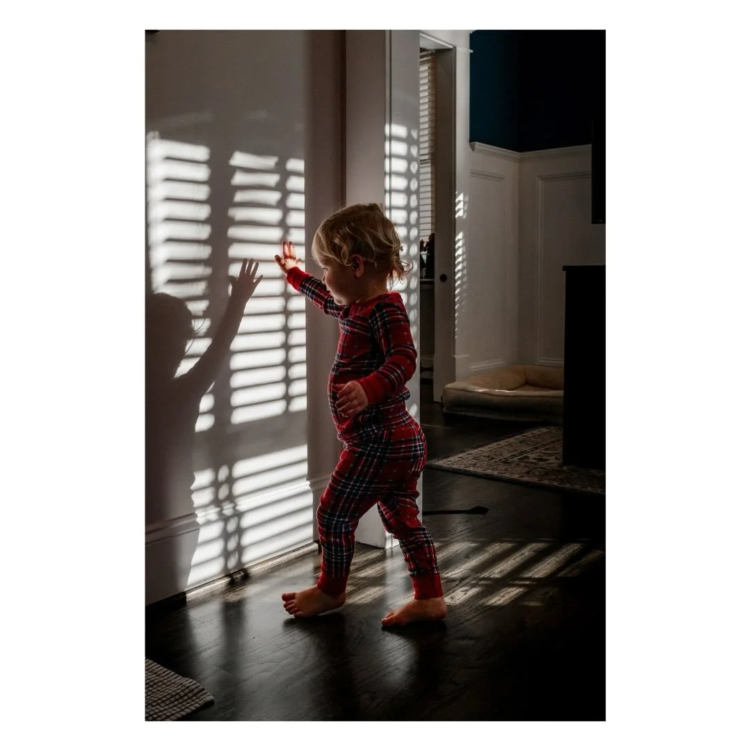 Today is the day to start creating your family&rsquo;s time capsule&hellip;Booking is open for A Year in the Life | 2026. 

✨A Year in the Life is a year long project with 4, 6 or 12 laid back photo sessions throughout the year, and a photo album ful