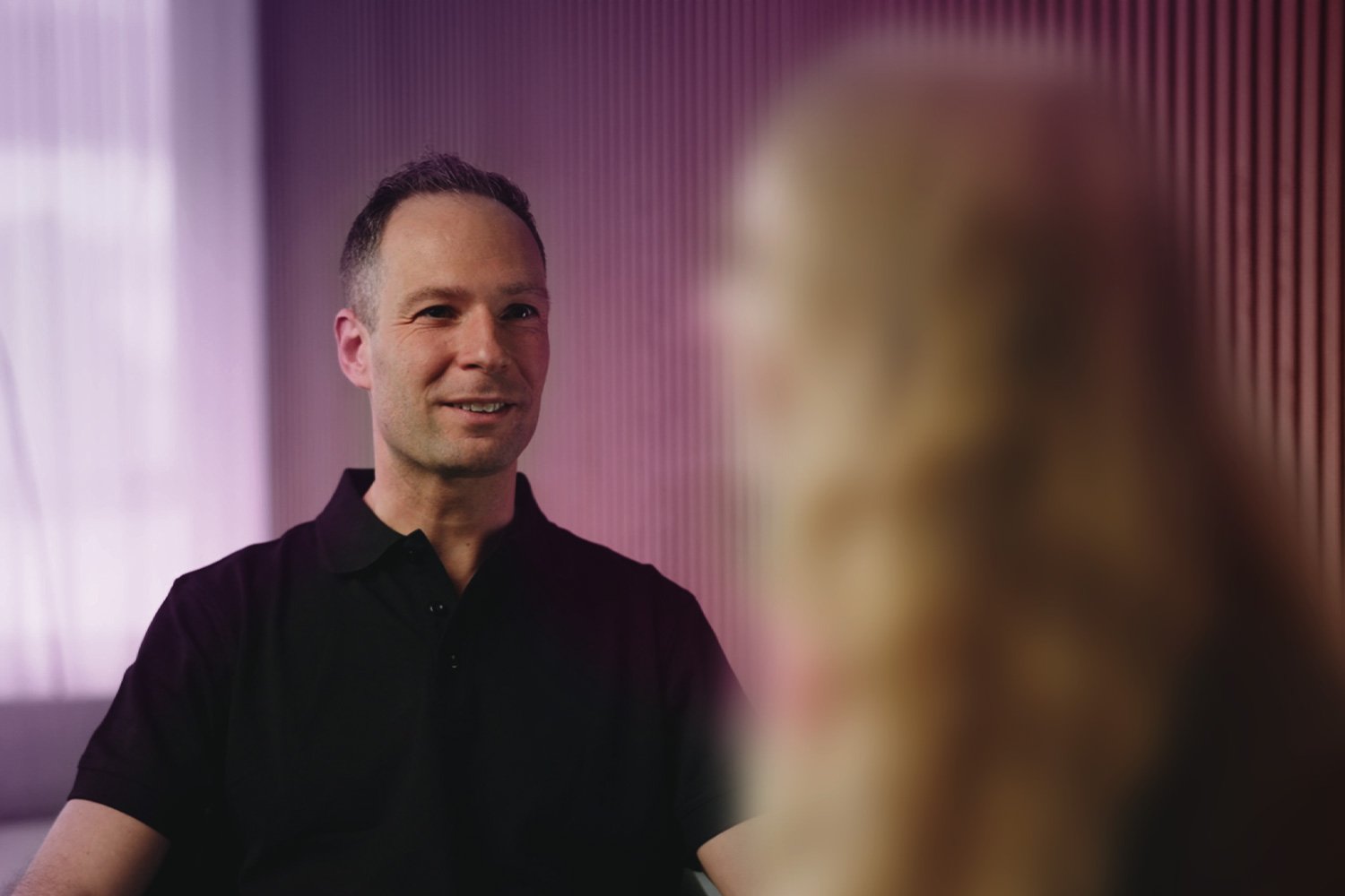 Bildmotiv offene Tür