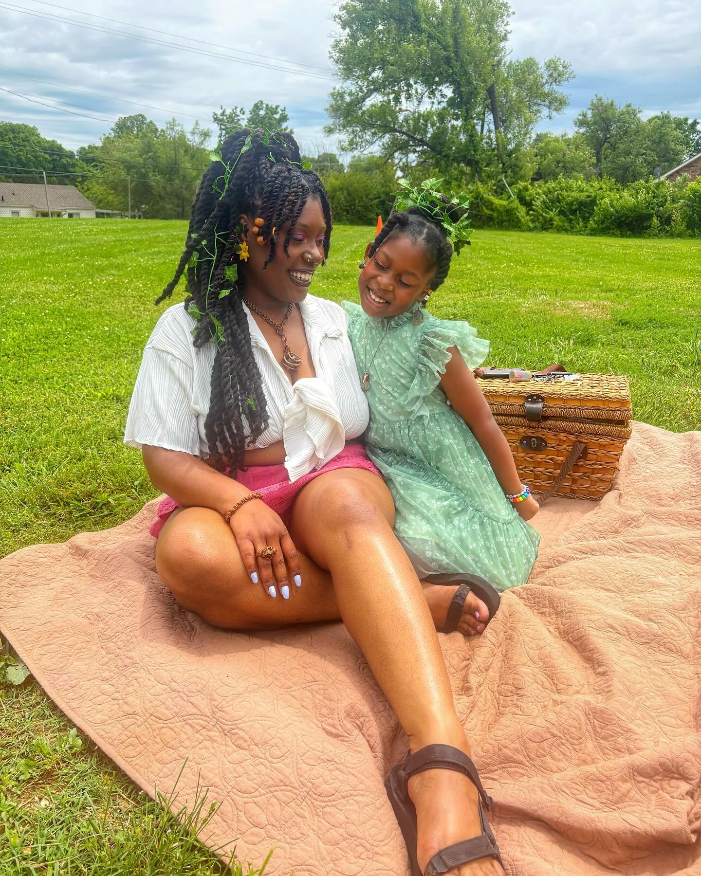 Spent Mother's Day weekend outside in the sun with my mini. How special it is to have formed life in my womb and then see her thriving as an individual every day. May all the caretakers feel this level of peace and pride today and forever. 🌸