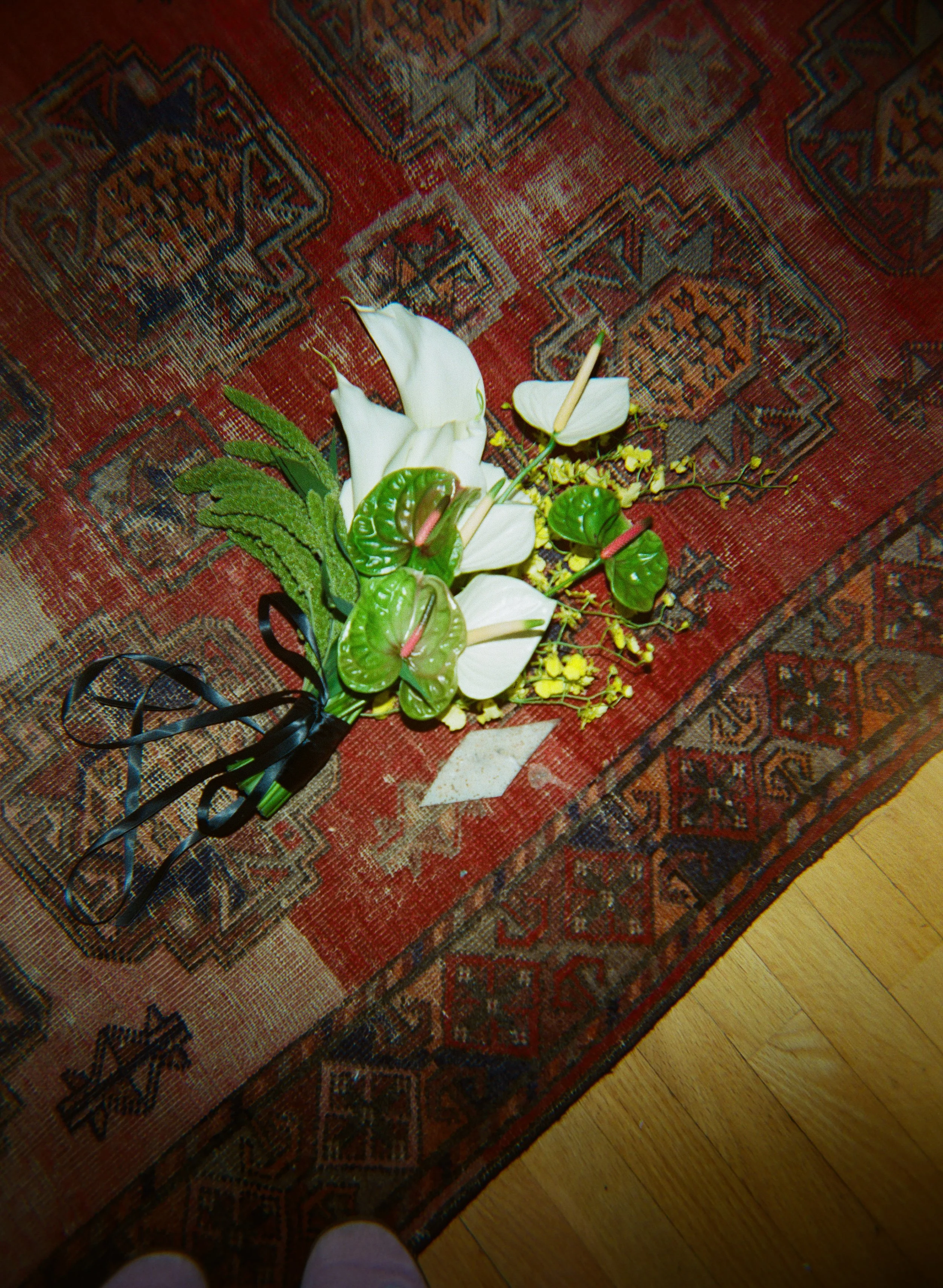 Elopement Bundle | Bridal Bouquet + Boutonniere