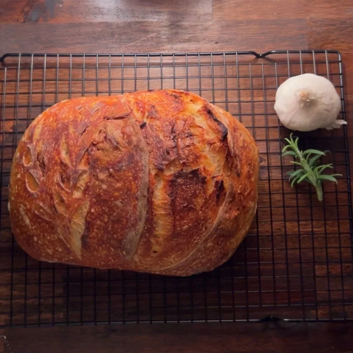 ROSEMARY + ROASTED GARLIC SOURDOUGH