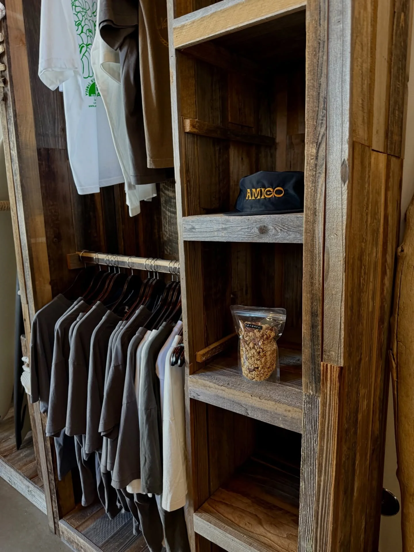 🖤 TSTD MPL + @salty.horse 🐚

Go find Toasted Maple out in the wild. Salty Horse is Costa Mesa&rsquo;s newest &amp; cutest coffee house and they supply the hottest nola in town. 😝