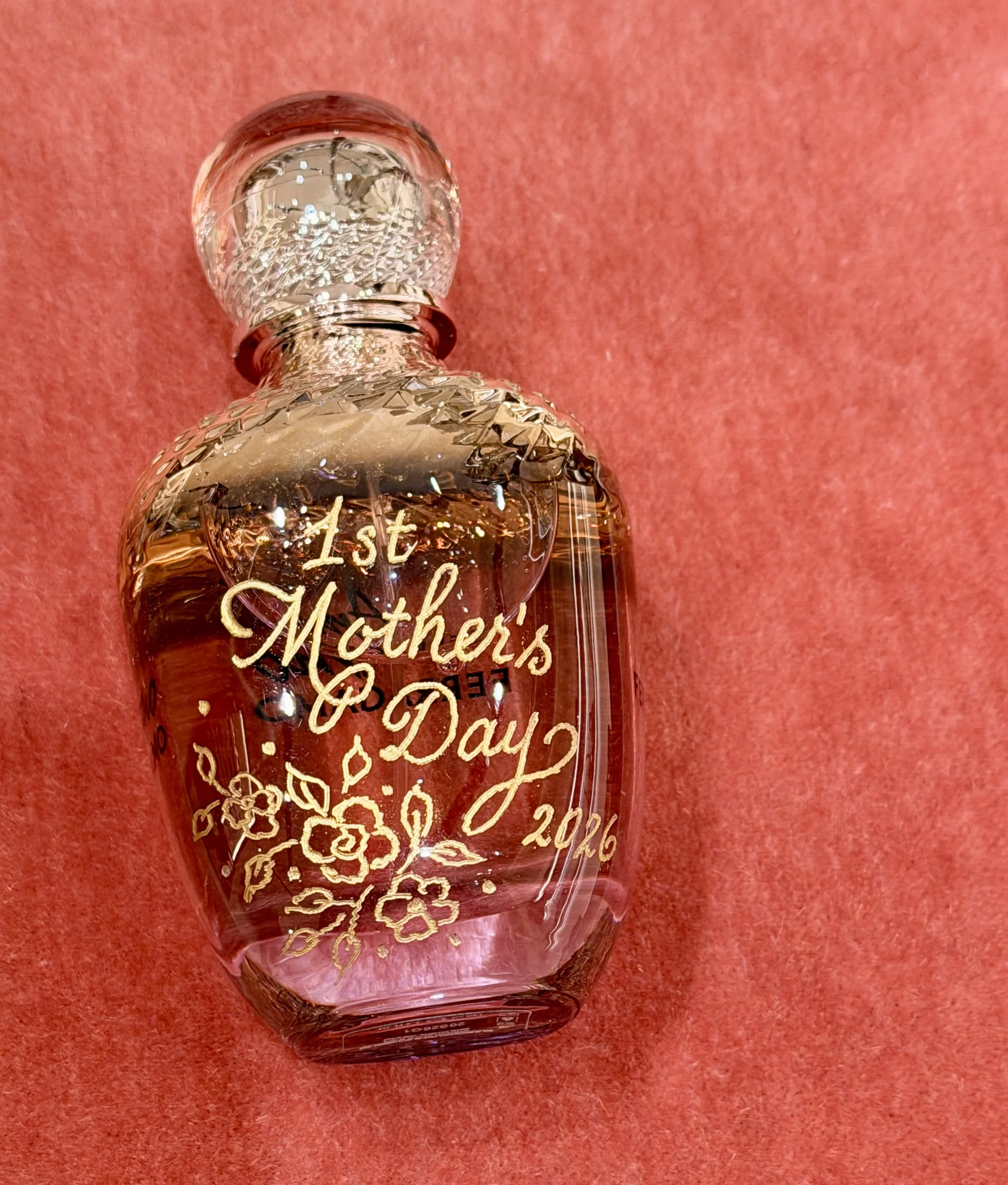 Susan Houseman Designs is a live event engraver in Las Vegas